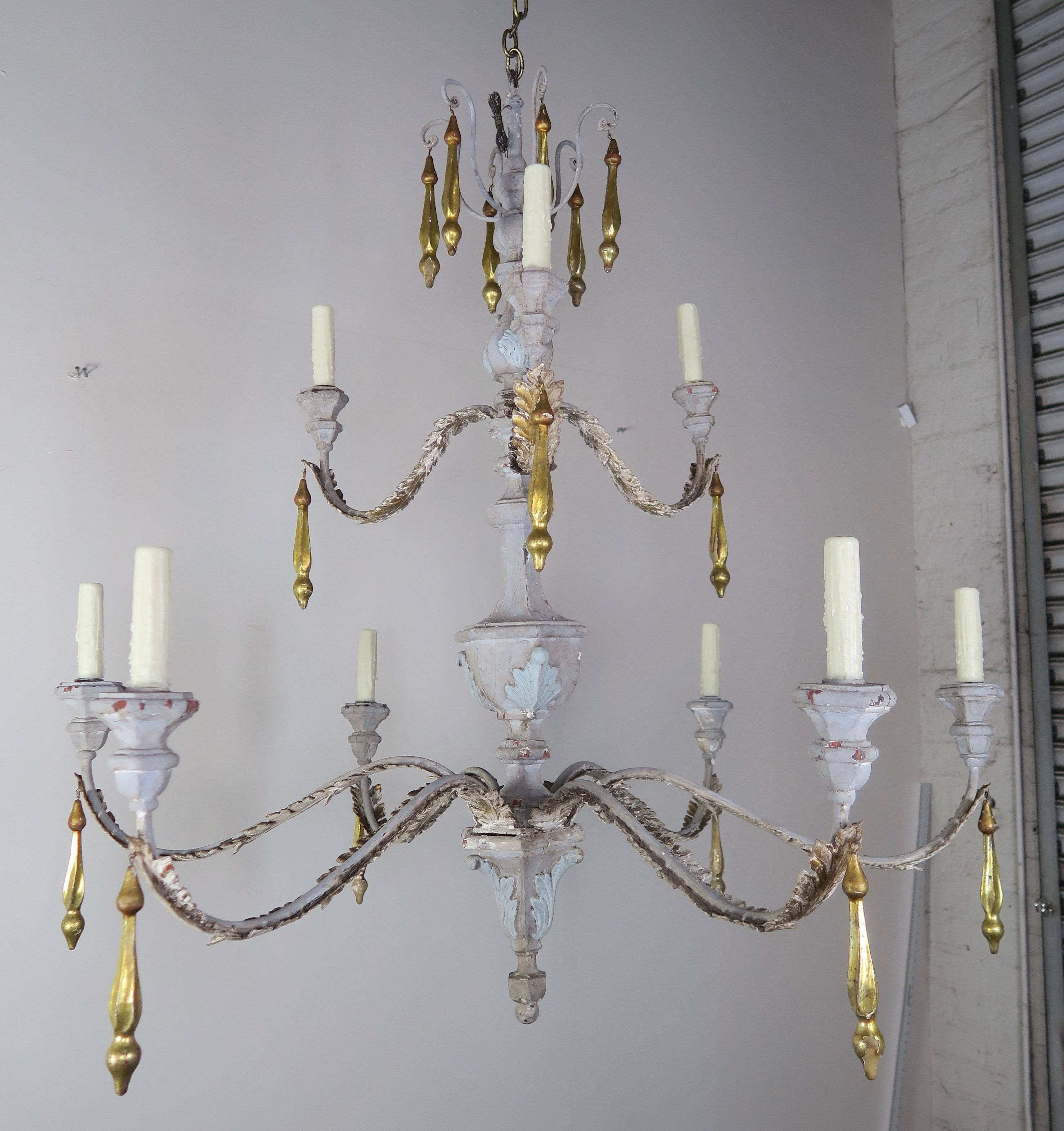 Rococo '10' Light Italian Painted and Parcel Gilt Two-Tier Chandelier with Tassels