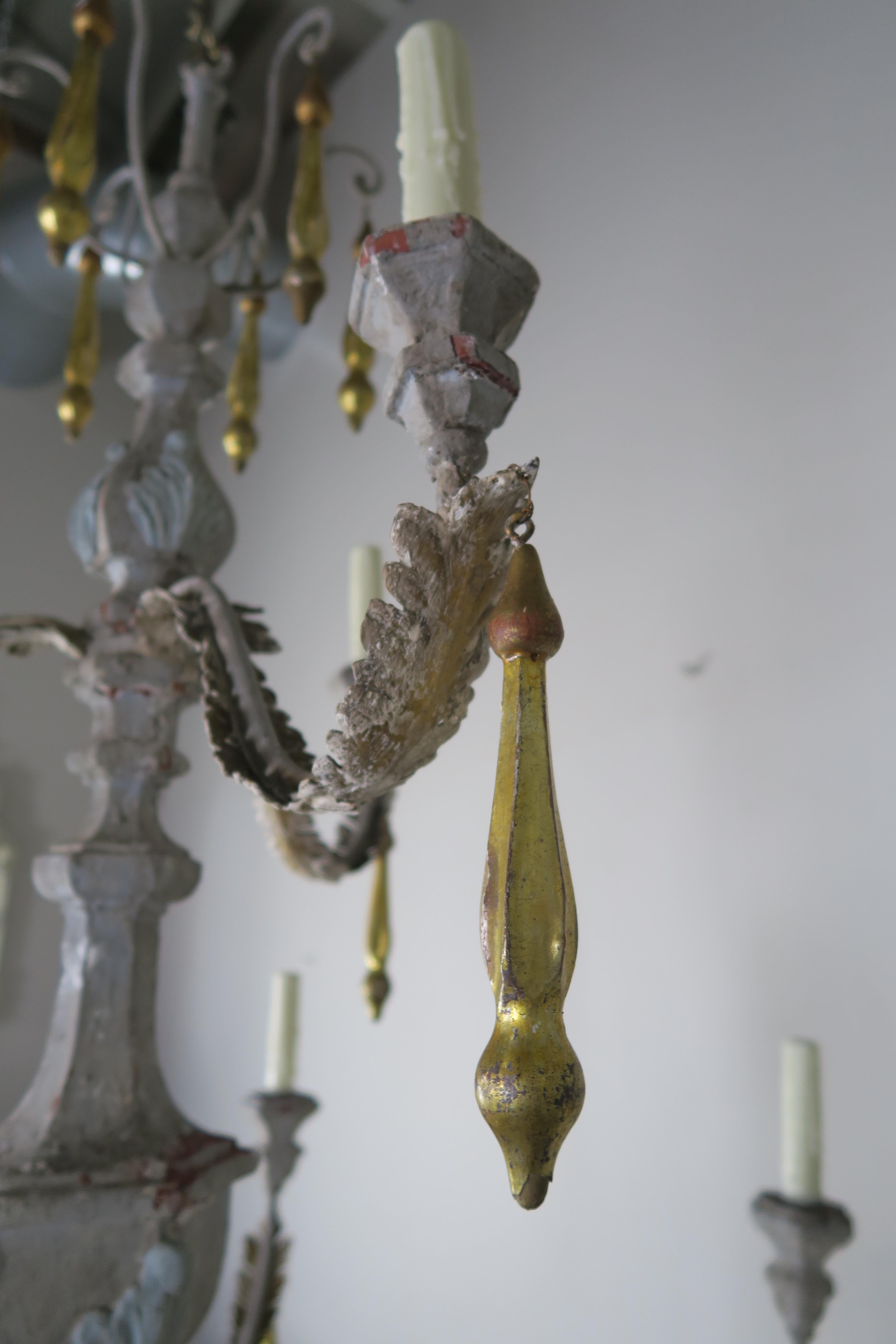 '10' Light Italian Painted and Parcel Gilt Two-Tier Chandelier with Tassels 3