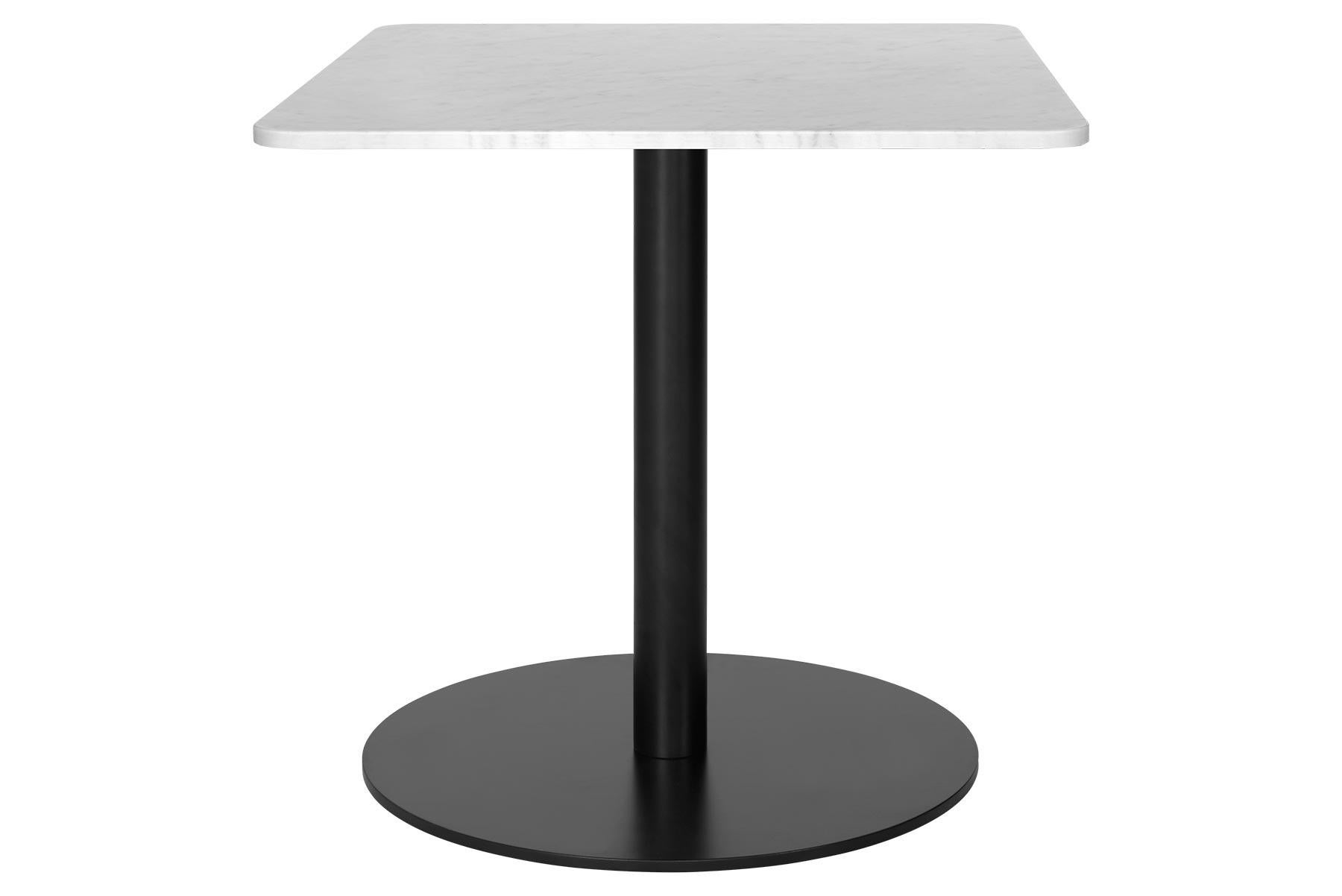 1.0 Loungetisch, quadratischer, runder schwarzer Sockel, groß, Marmor (Skandinavische Moderne) im Angebot
