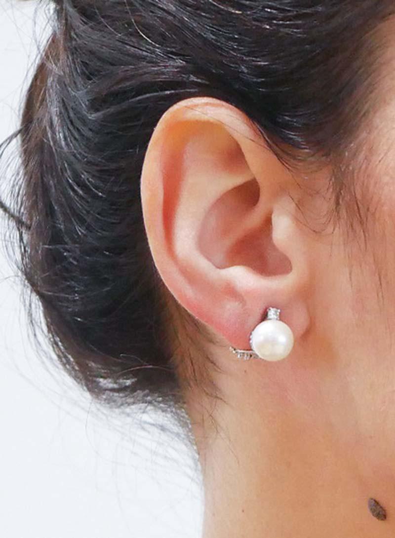 10 Mm Pearls, Diamonds, 14 Karat White Gold Earrings. In condizioni buone in vendita a Marcianise, Marcianise (CE)