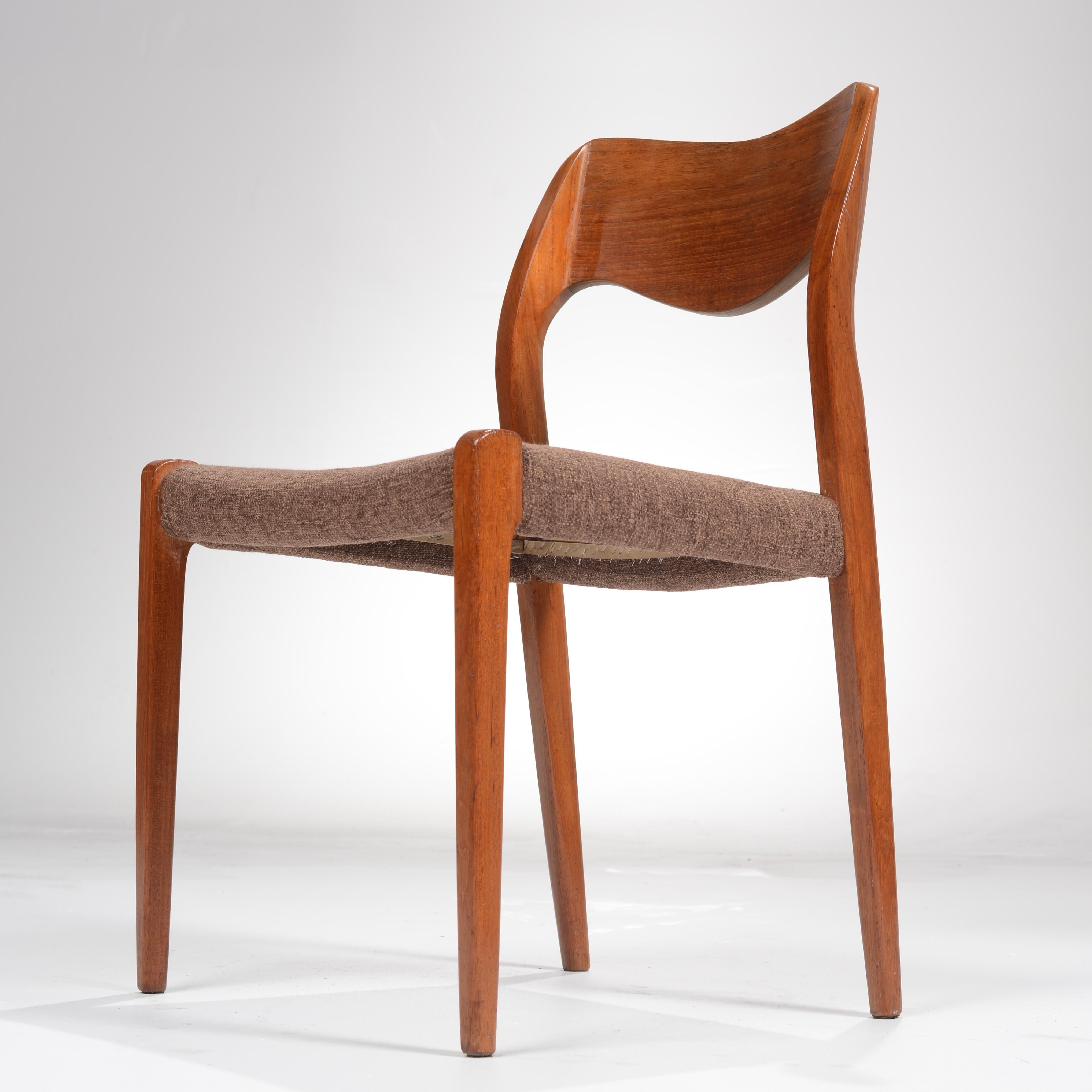10 chaises de salle à manger Niels O. Møller, modèle 71 de J.L. Møllers Møbelfabrik au Danemark en vente 1