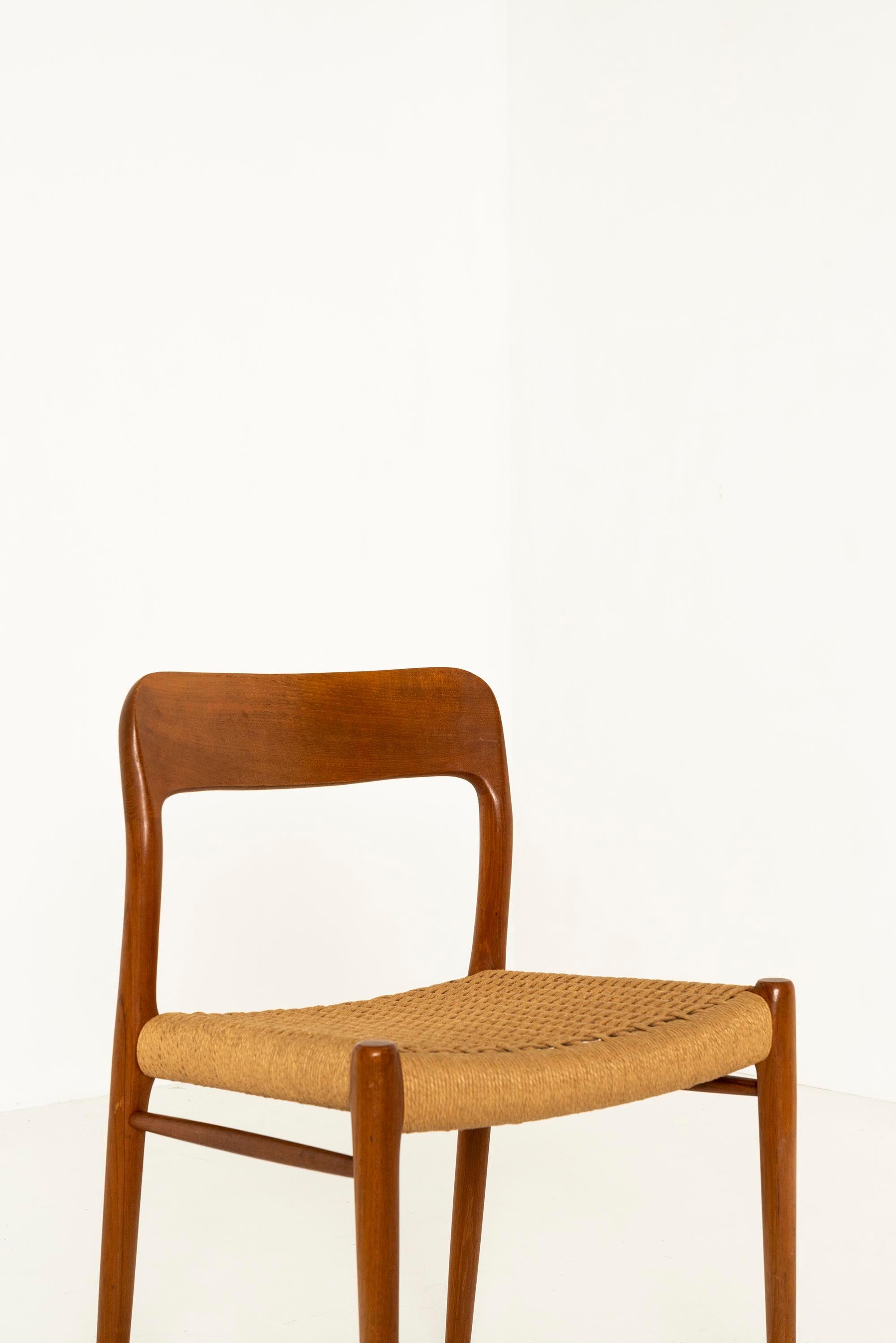 10 Niels Otto Møller 'Model 75' Chairs in Teak and Danish Paper Cord, 1960s For Sale 4