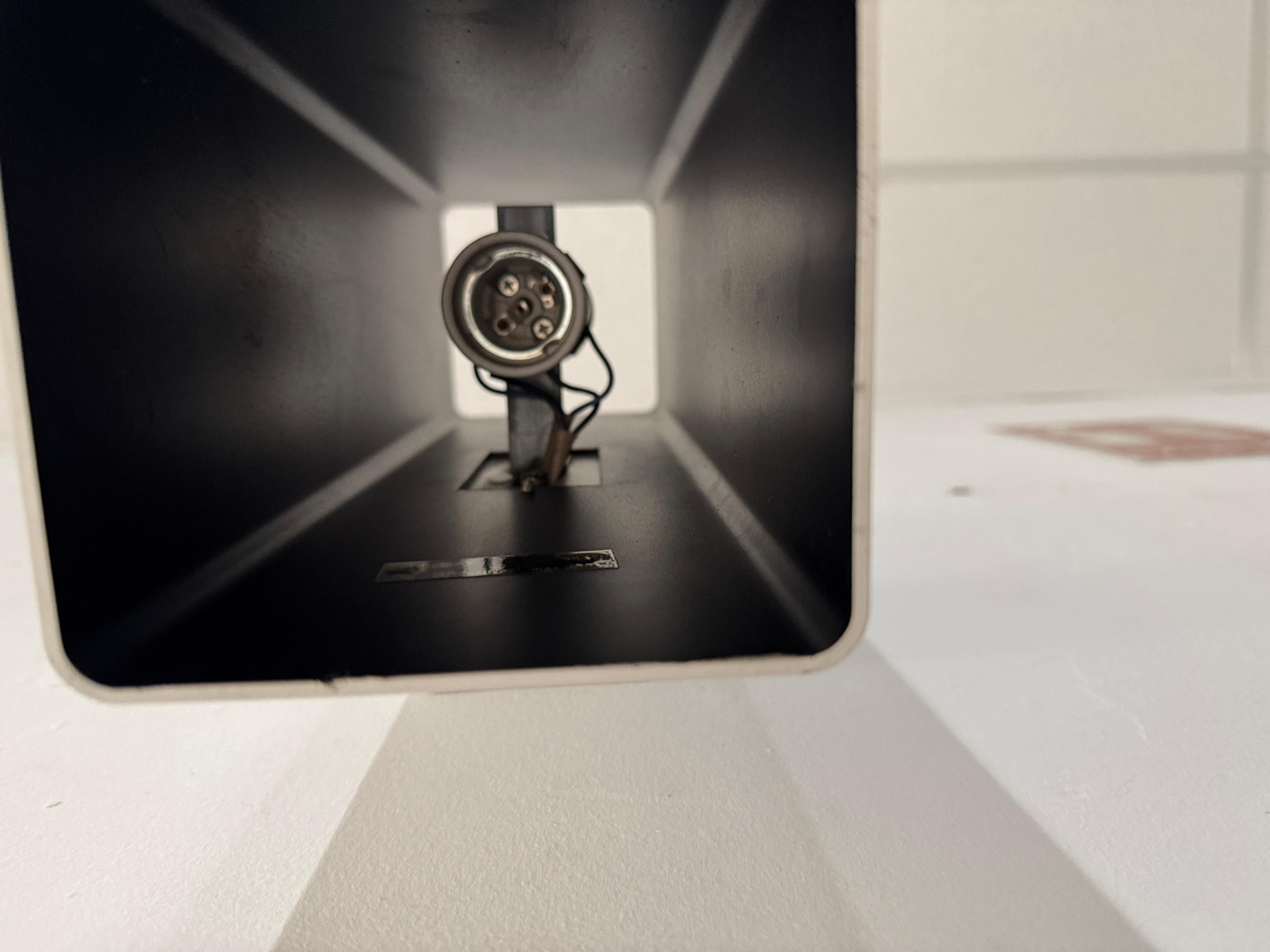 10 coppie disponibili - Applique da parete Erco, Germania, anni '70 - Up & Up Up dell'era spaziale in vendita 1