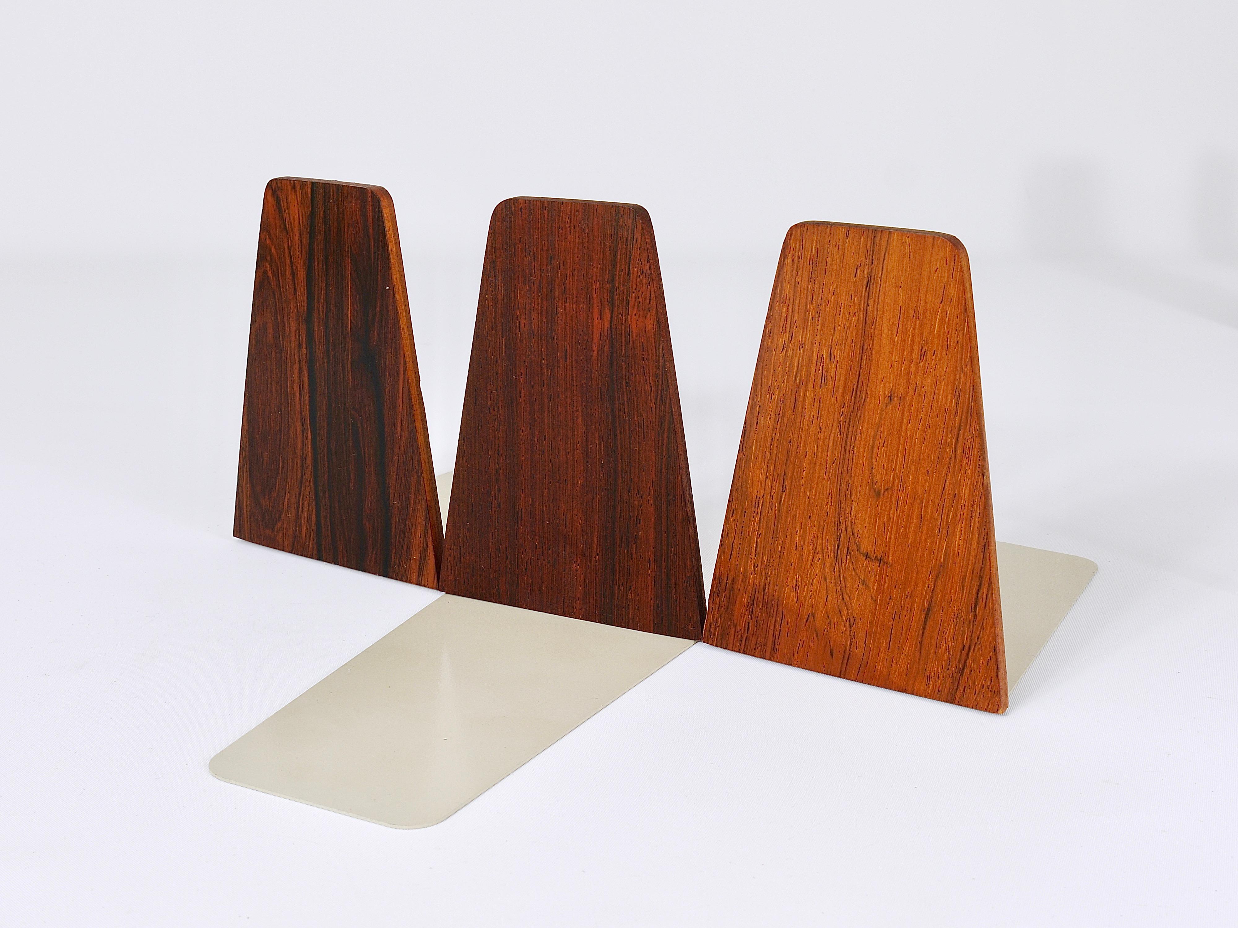 5 Paar Kai Kristiansen Mid-Century Metall- und Holz-Buchstützen, Dänemark 1960er Jahre 6