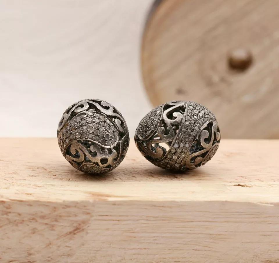 Taille ovale Collier de 10 pièces de perles filigranes serties de diamants pavés 925 en vente