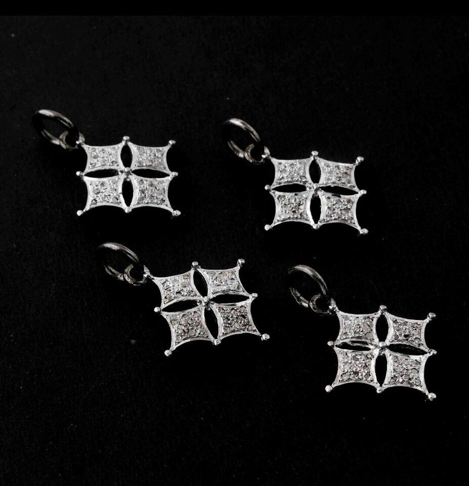 10 Pc Set  Pave Diamond Clover Pendant Lucky Pendant 925 Silver Christmas Gifts. In New Condition For Sale In Chicago, IL
