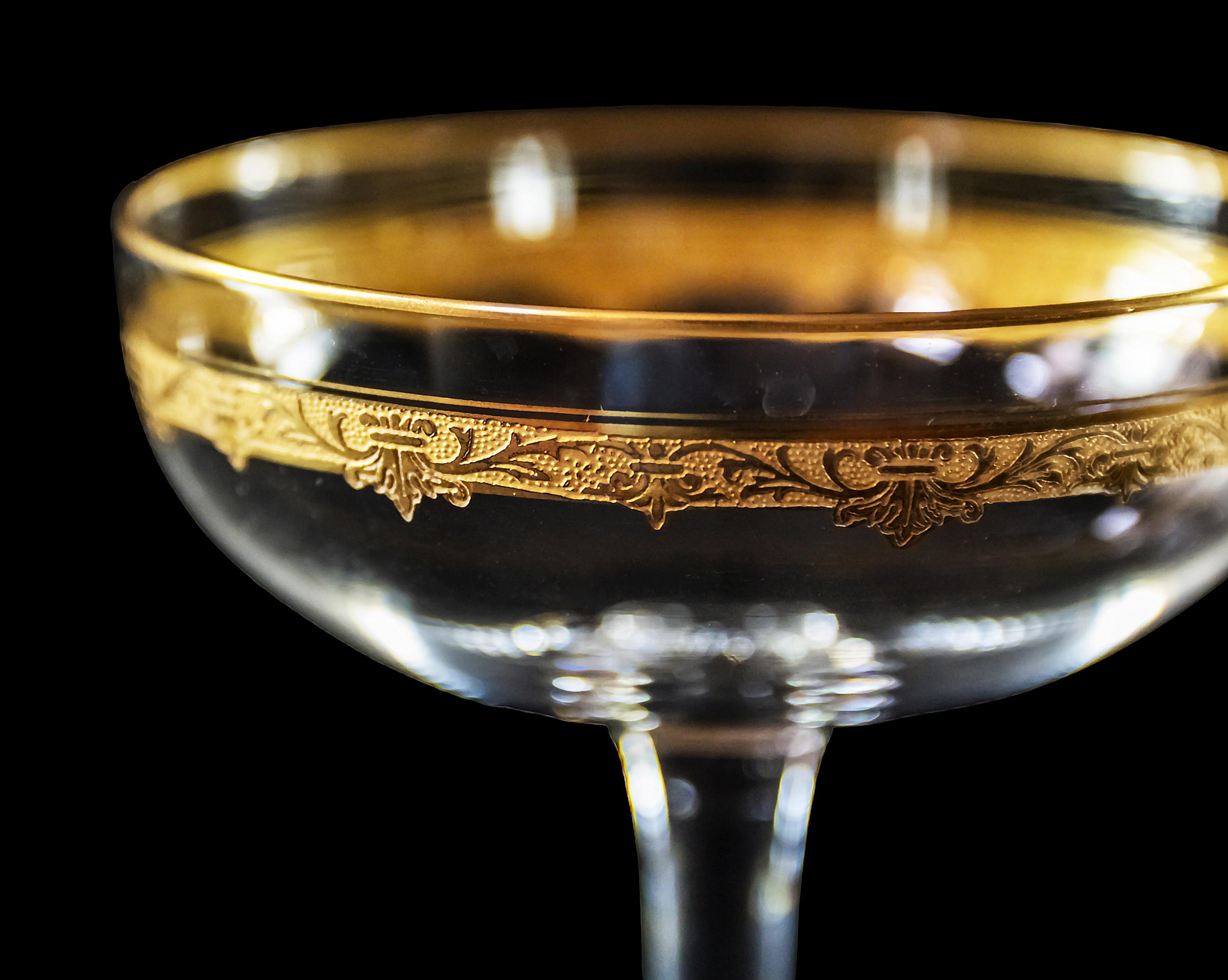 20th Century 10 Pcs. Set of Saint Louis Roty Collection Gilt Crystal Champagne Coupes For Sale