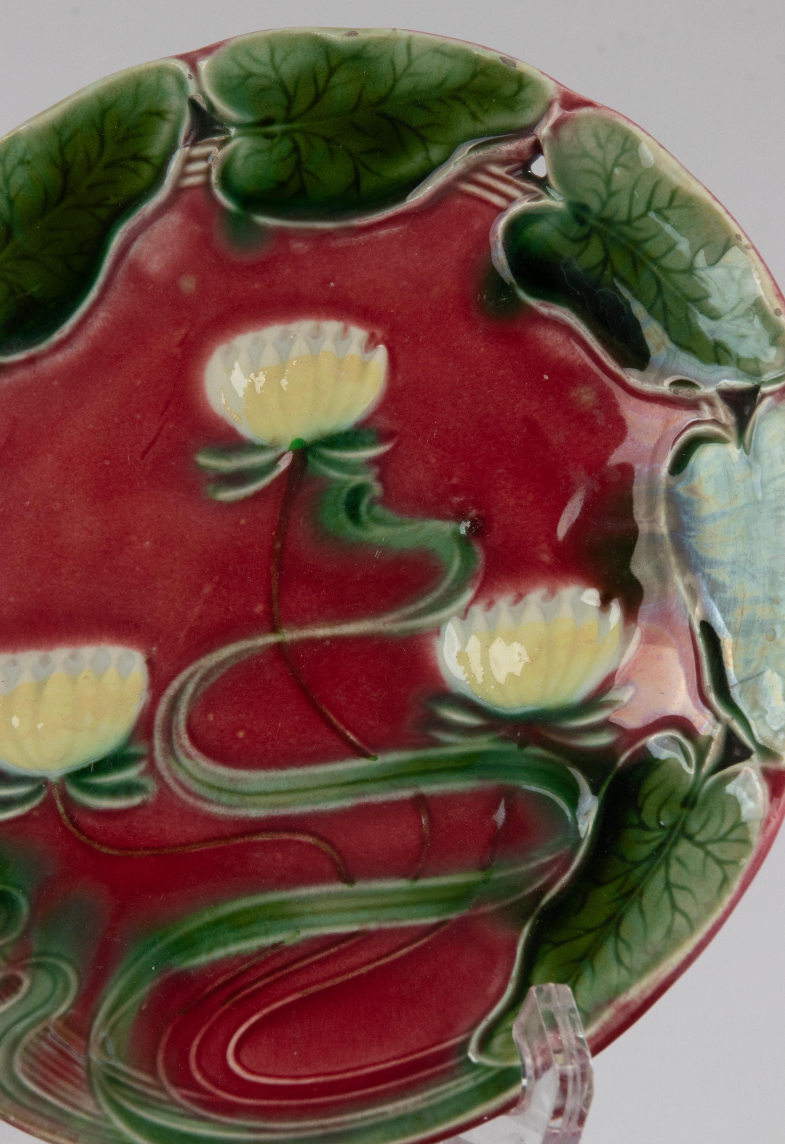10-Piece Set Majolica Art Nouveau Plates - Water Lilly Pattern - Villeroy & Boch For Sale 7