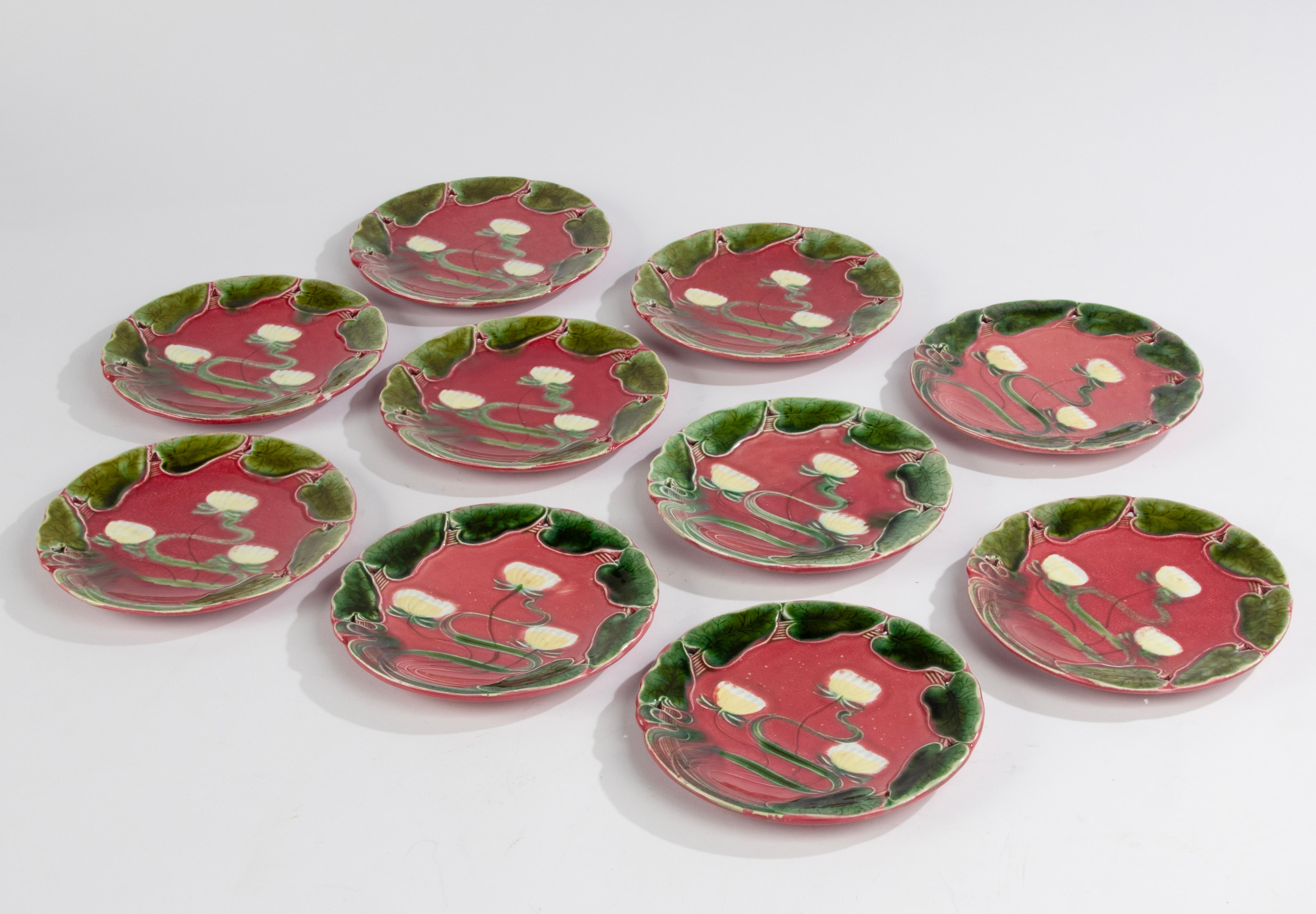 Hand-Crafted 10-Piece Set Majolica Art Nouveau Plates - Water Lilly Pattern - Villeroy & Boch For Sale