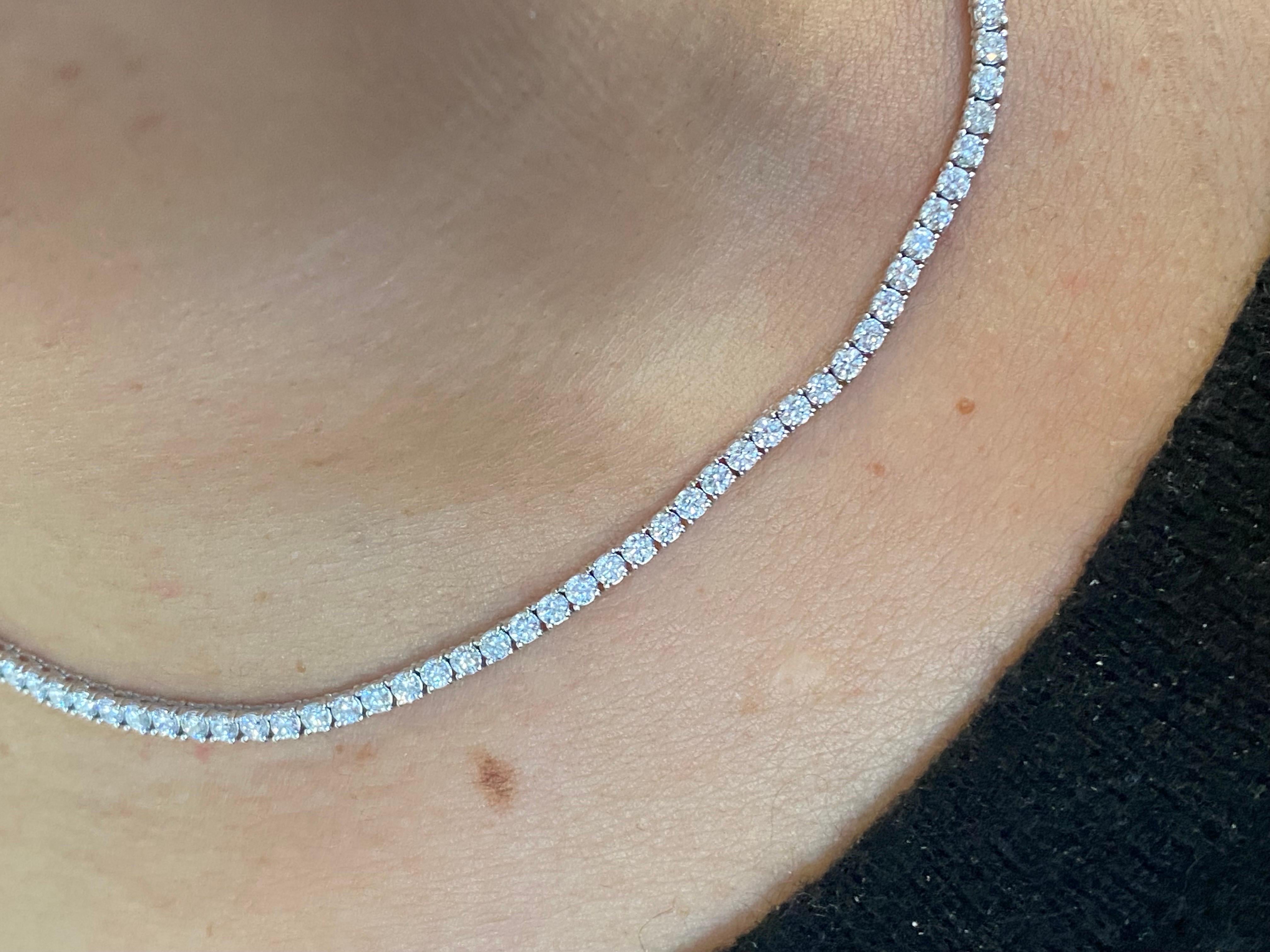 Diamond Tennis Necklace 11.50 Carats In New Condition For Sale In Great Neck, NY