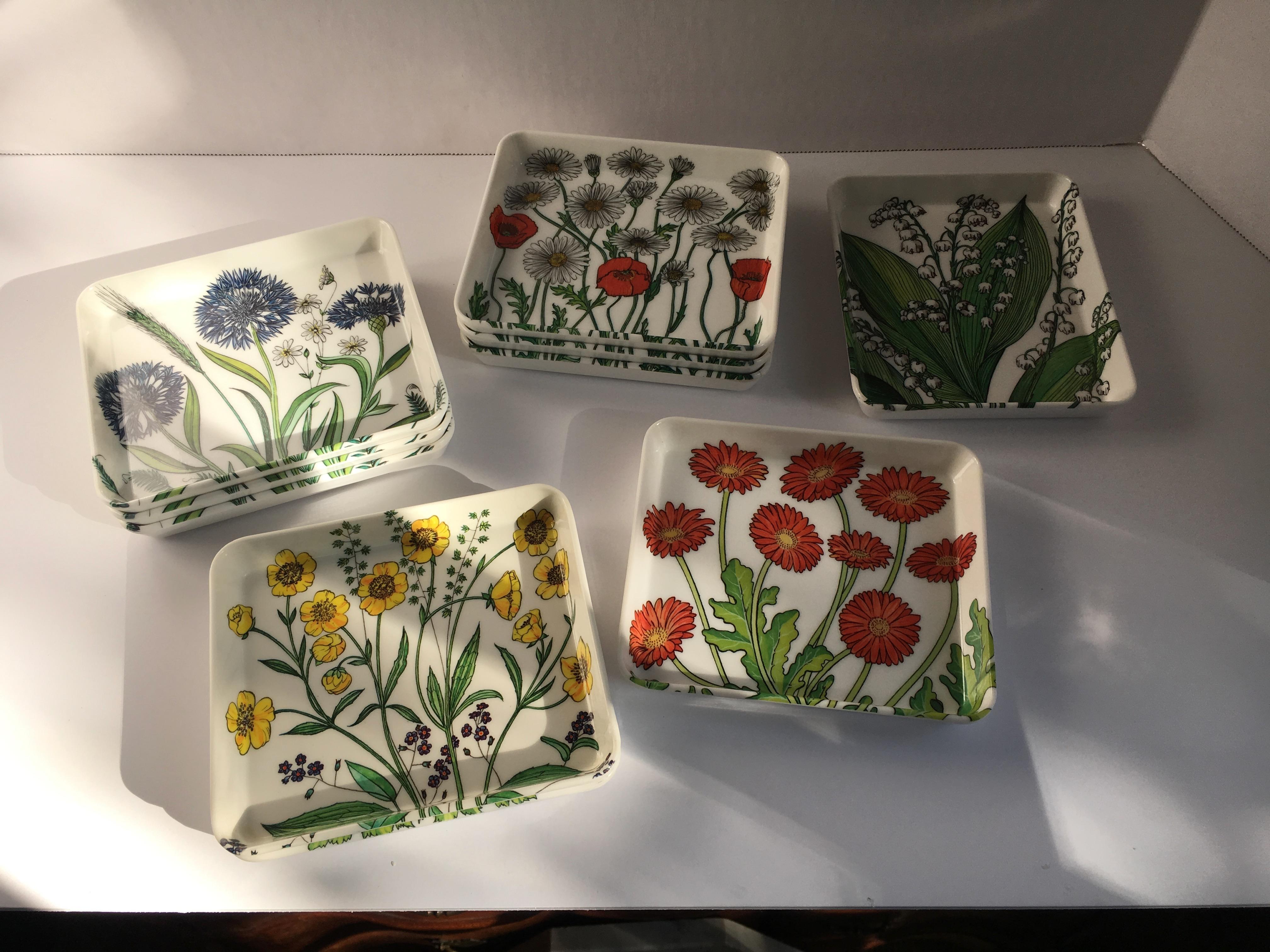 10 Small Italian Cocktail Sandwich Floral Plates 7