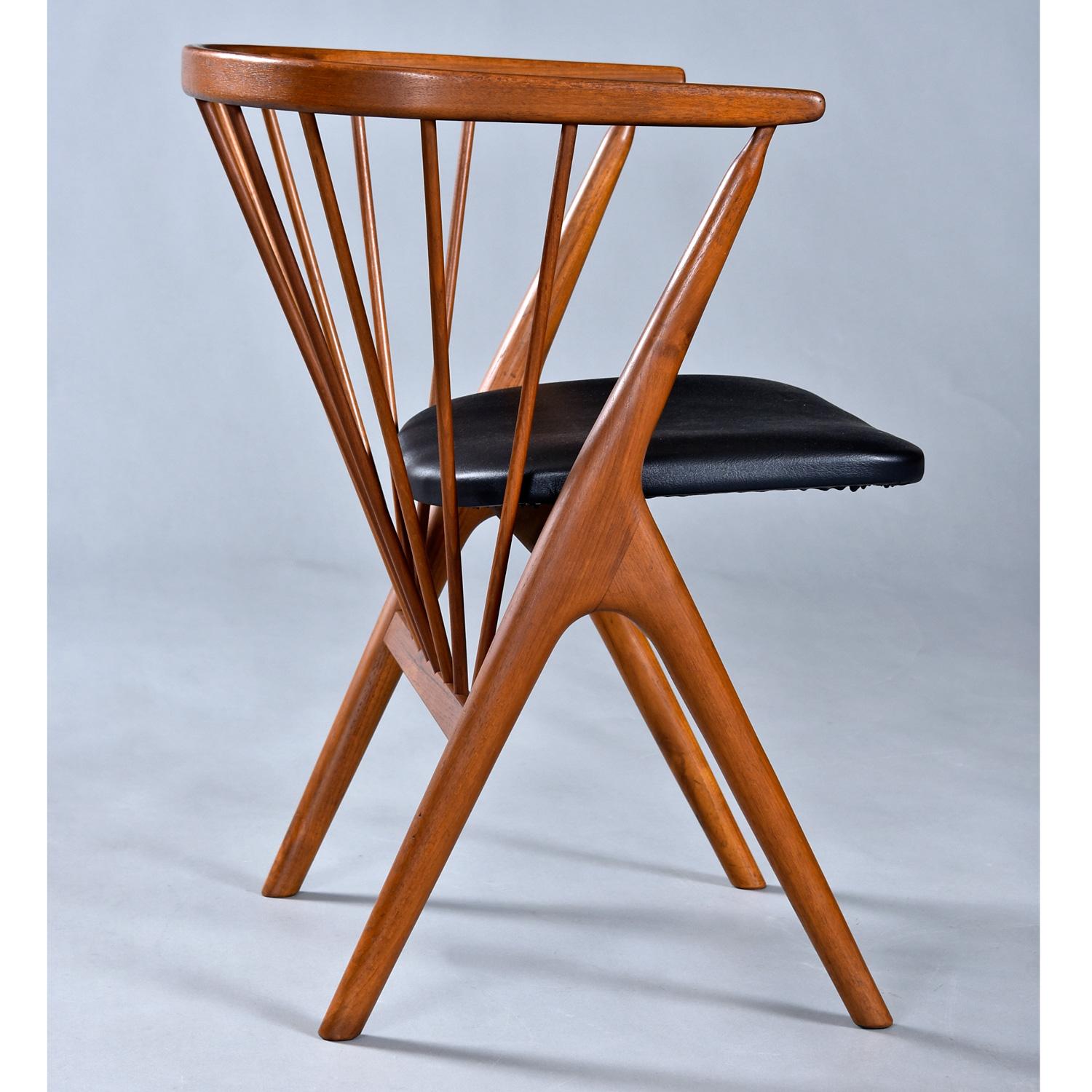 10 chaises de salle à manger danoises n° 8 de Helge Sibast en vente 6