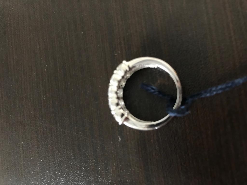 10-Stein-Diamant-Ring Halbmond 2 Row (Rundschliff) im Angebot