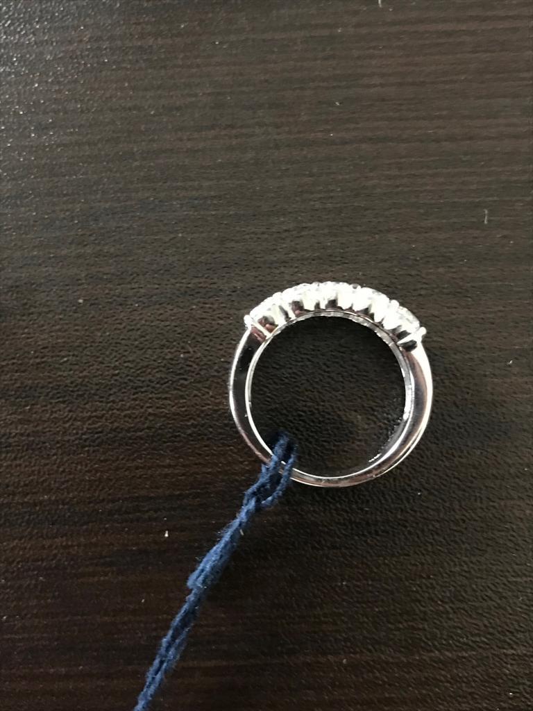 10-Stein-Diamant-Ring Halbmond 2 Row im Angebot 1