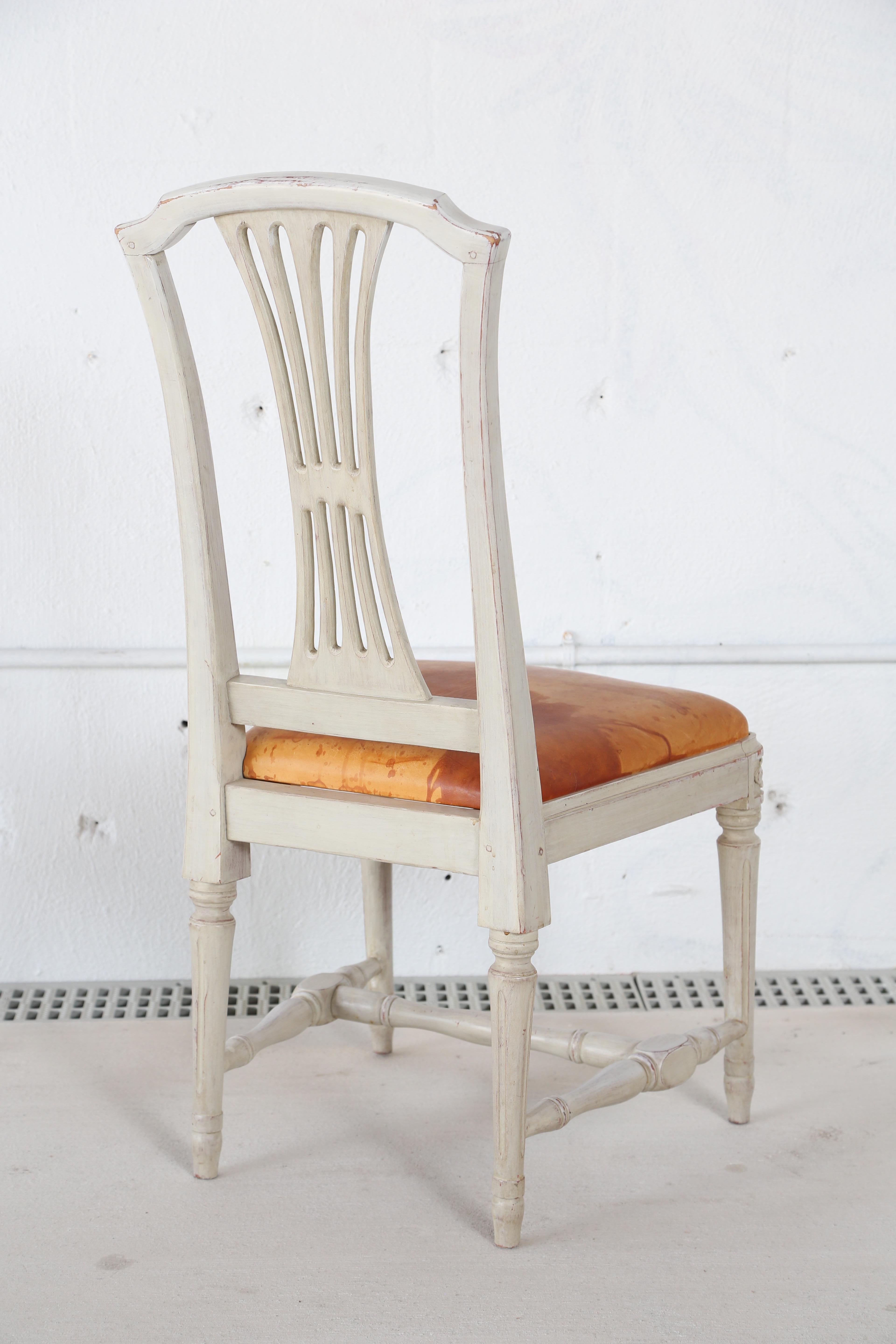 6 Swedish Gustavian Style painted Dinning Chairs, Mid-20th Century 3