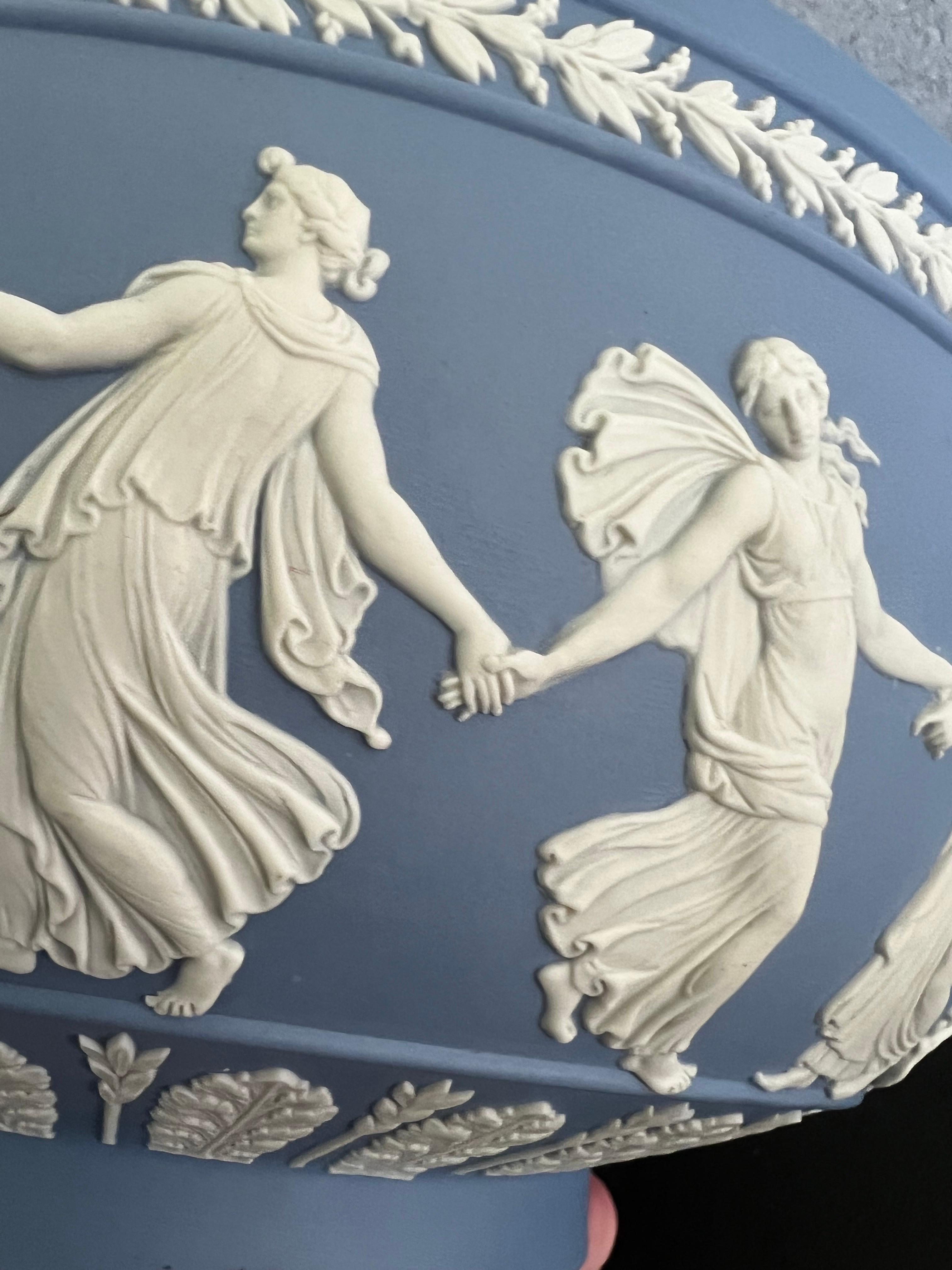 10” Wedgwood Light Blue Dancing Hours Neoclassical Jasperware Bowl  In Good Condition In Fort Washington, MD