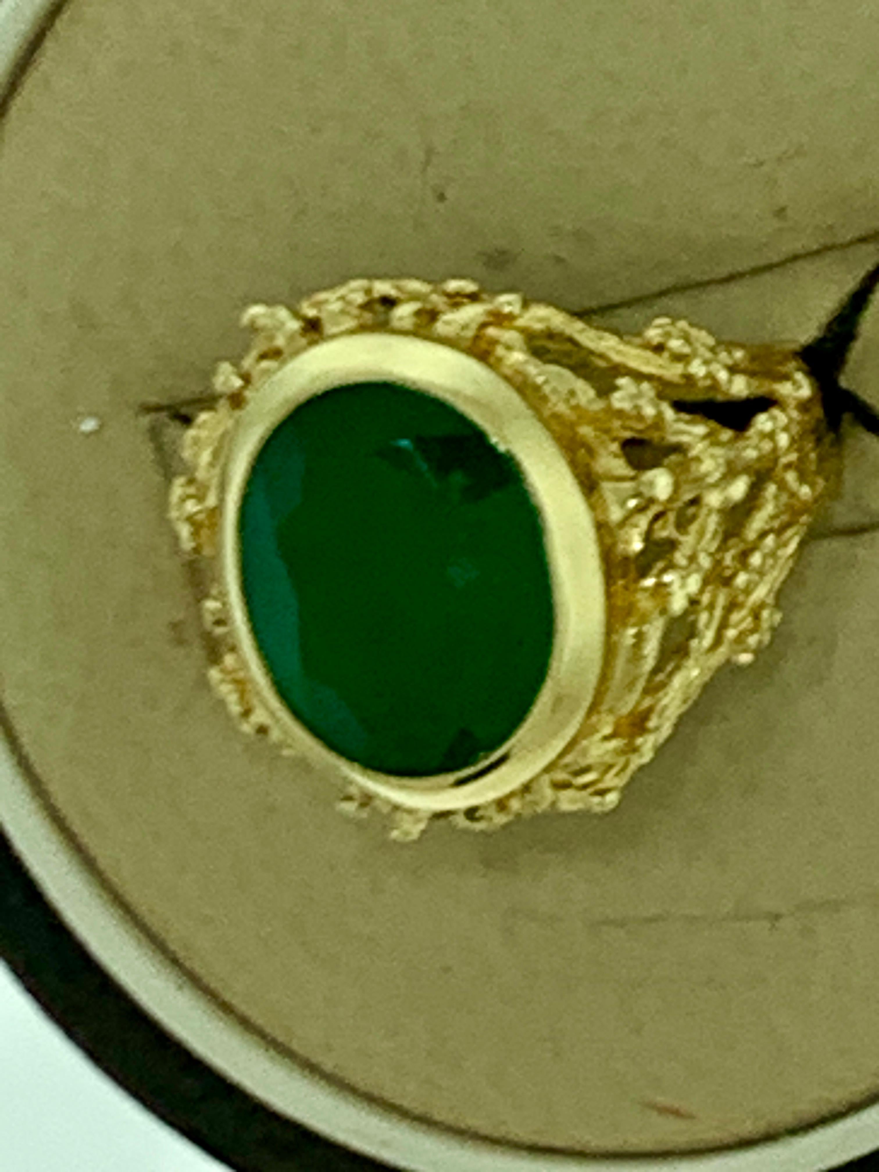  7 Carat Oval Shape Natural Emerald Ring 18 Karat Yellow Gold For Sale 7