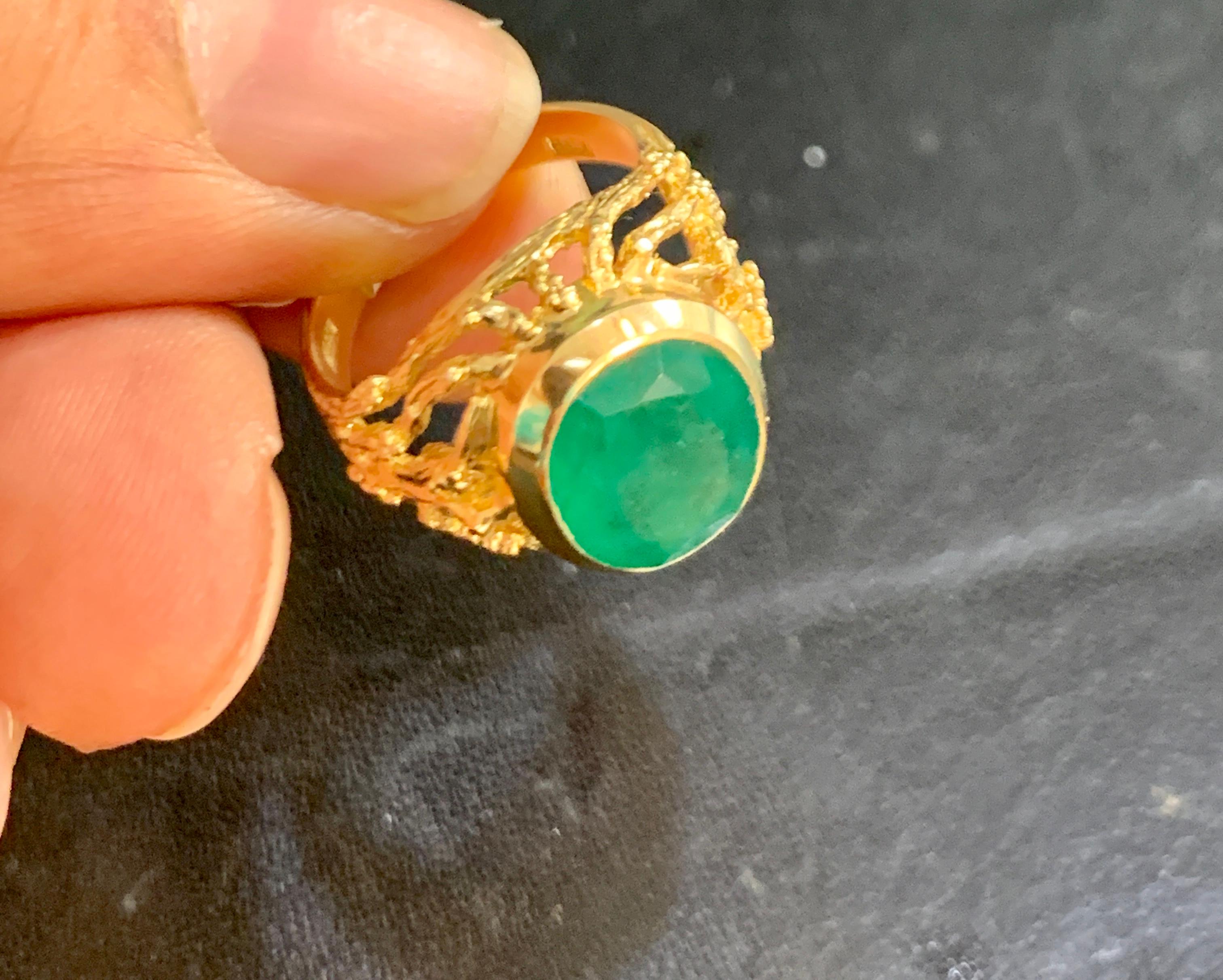 Oval Cut  7 Carat Oval Shape Natural Emerald Ring 18 Karat Yellow Gold For Sale