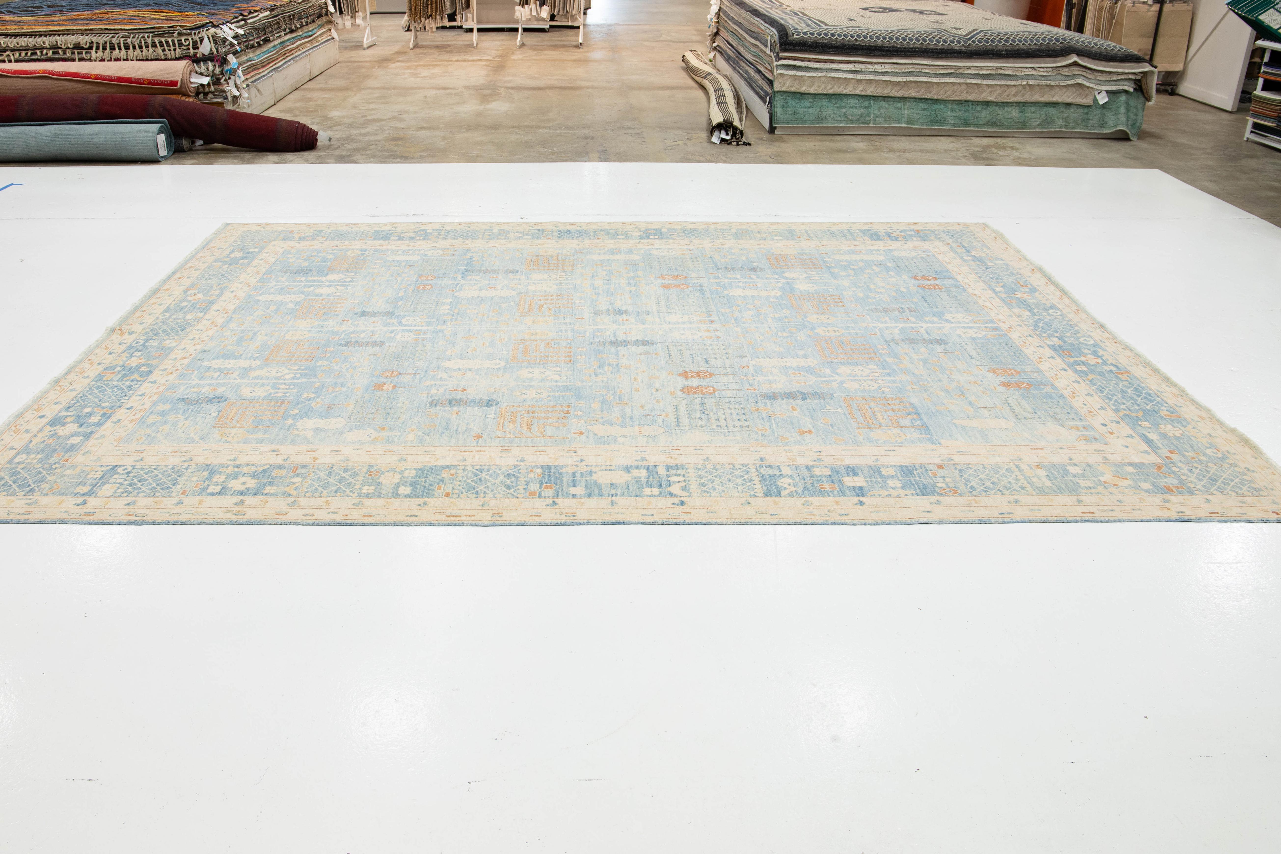 10 x 13 Tapis contemporain en laine Design/One fait à la main en bleu clair en vente 1