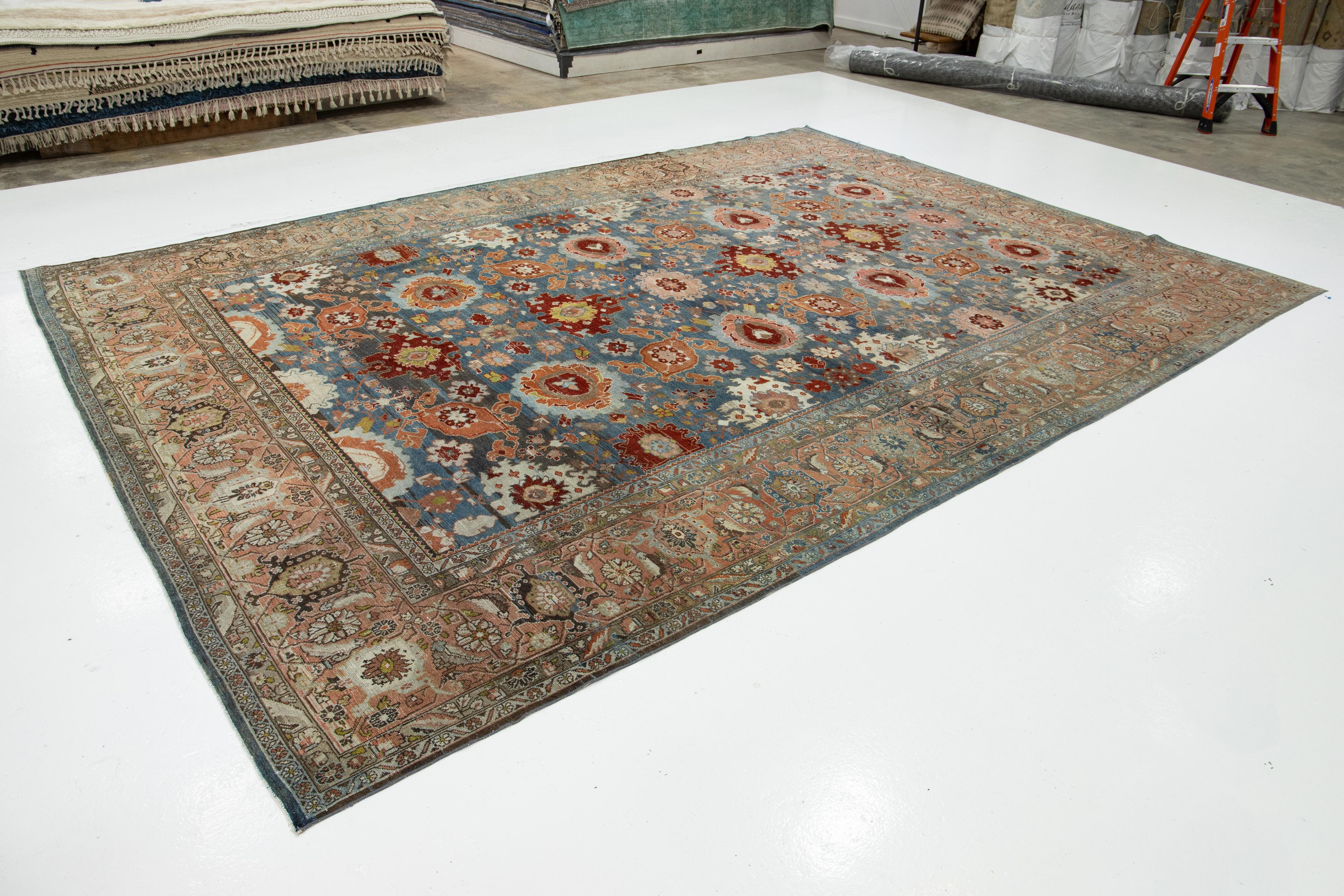 10 x 14 Allover Bidjar Persischer Wollteppich in Blau mit Blumenmuster (Islamisch) im Angebot
