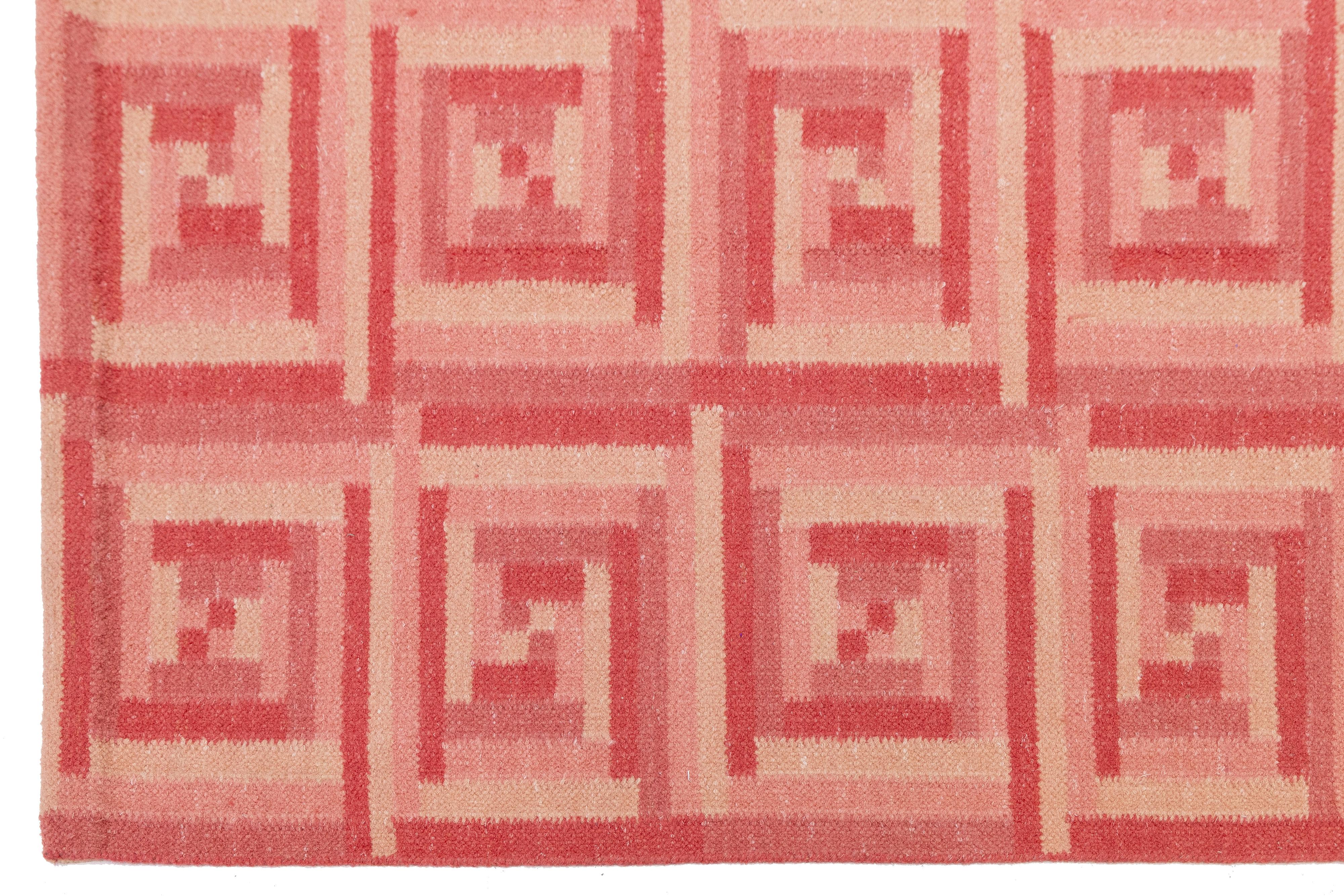 10 x 14 Contemporary Scandinavian Style Wool Rug In Pink With Geometric Pattern In New Condition For Sale In Norwalk, CT