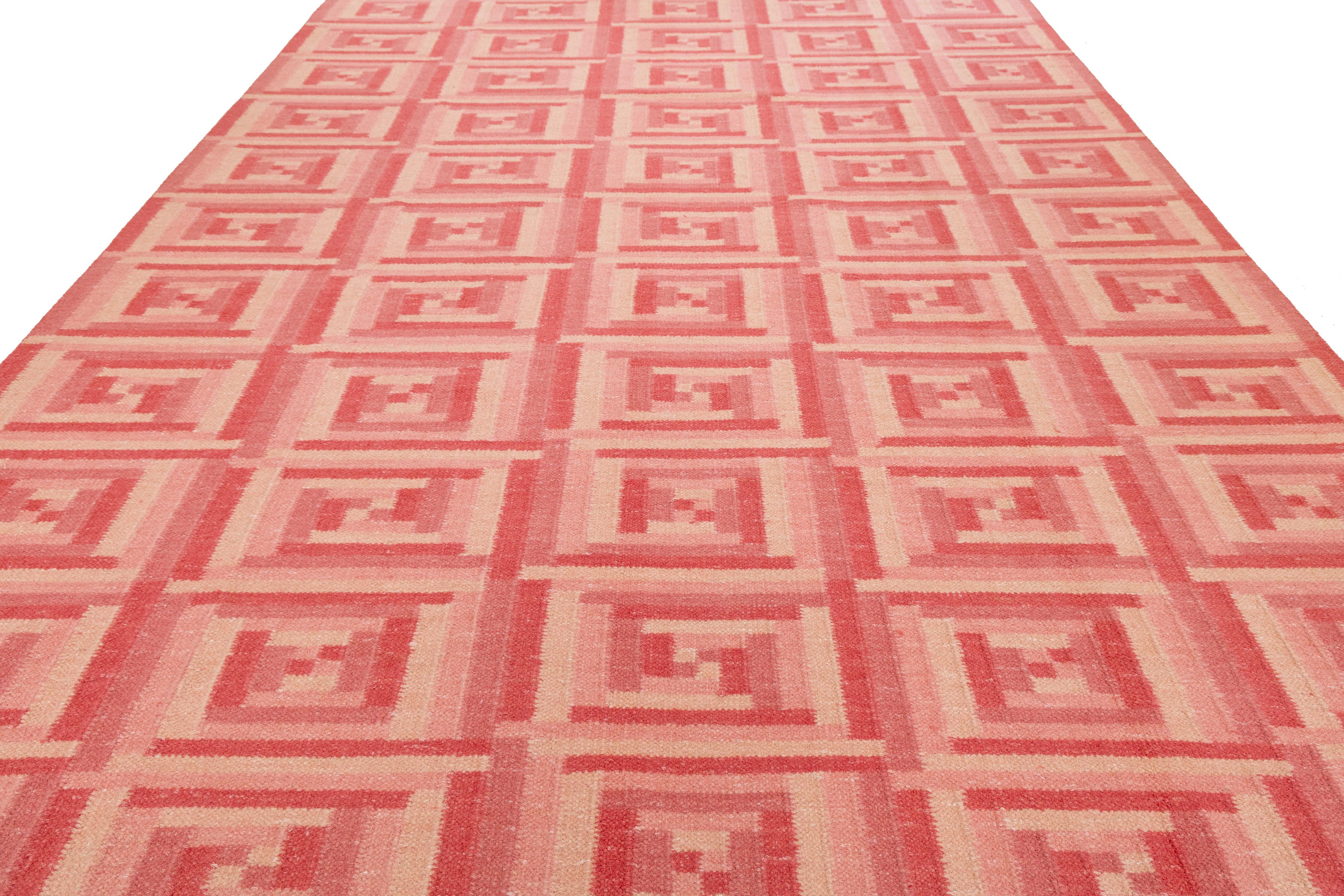 10 x 14 Contemporary Scandinavian Style Wool Rug In Pink With Geometric Pattern For Sale 1