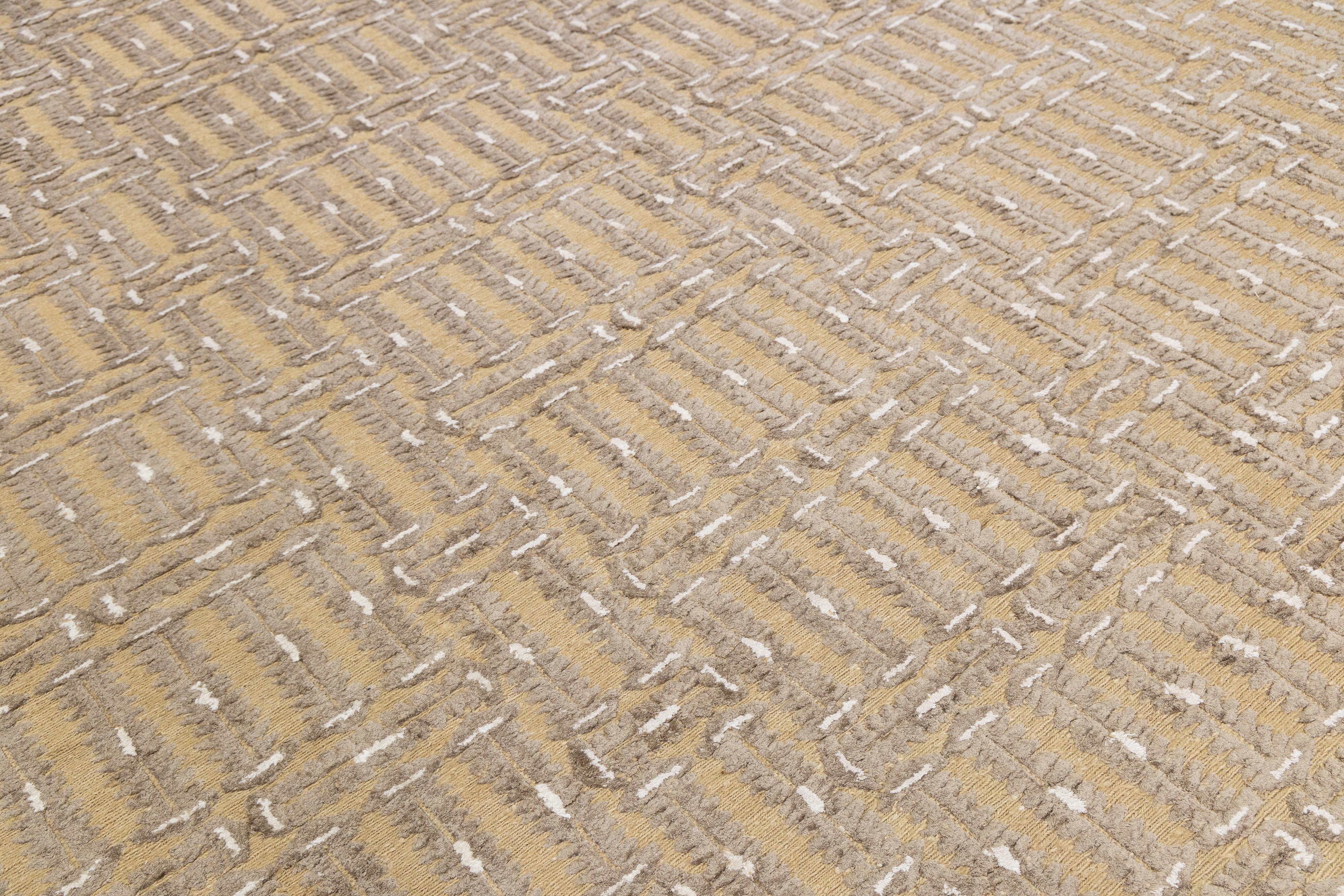 10 x 14 Contemporary Soumak Tan Wool And Jute Rug Handmade Geometric For Sale 3