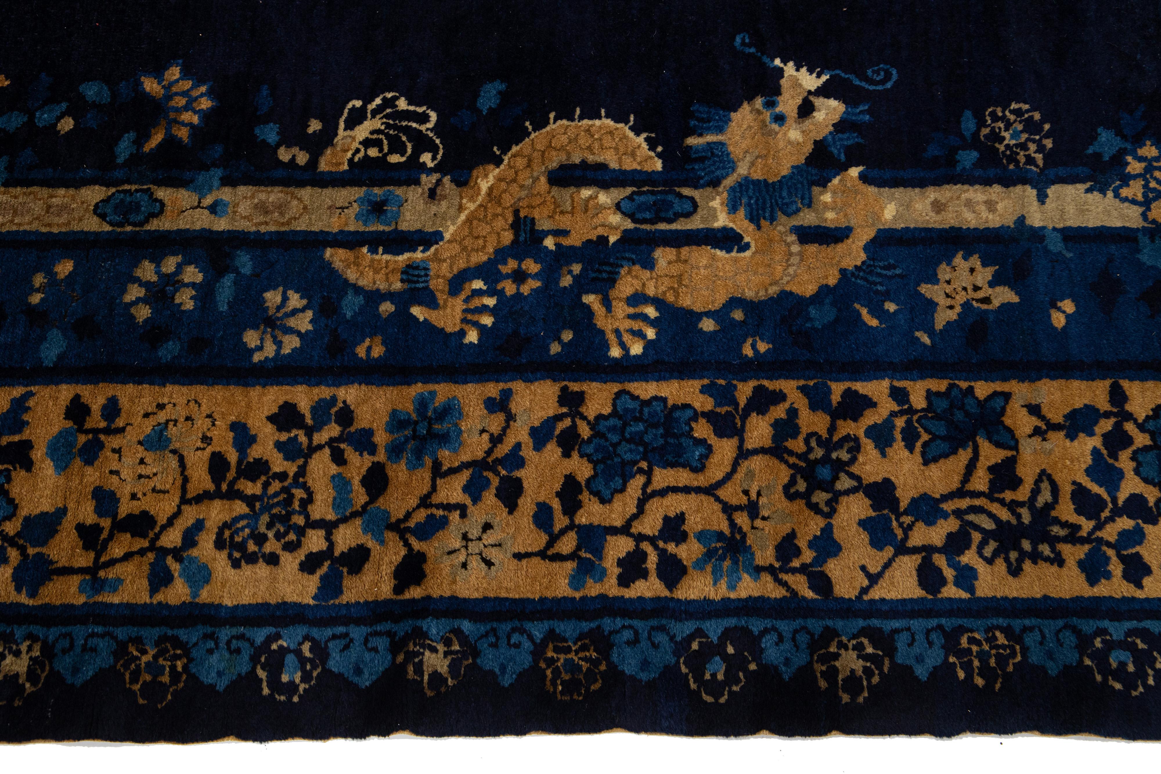 10 x 15 Alfombra china antigua hecha a mano de lana tradicional de Pekín en azul en venta 3