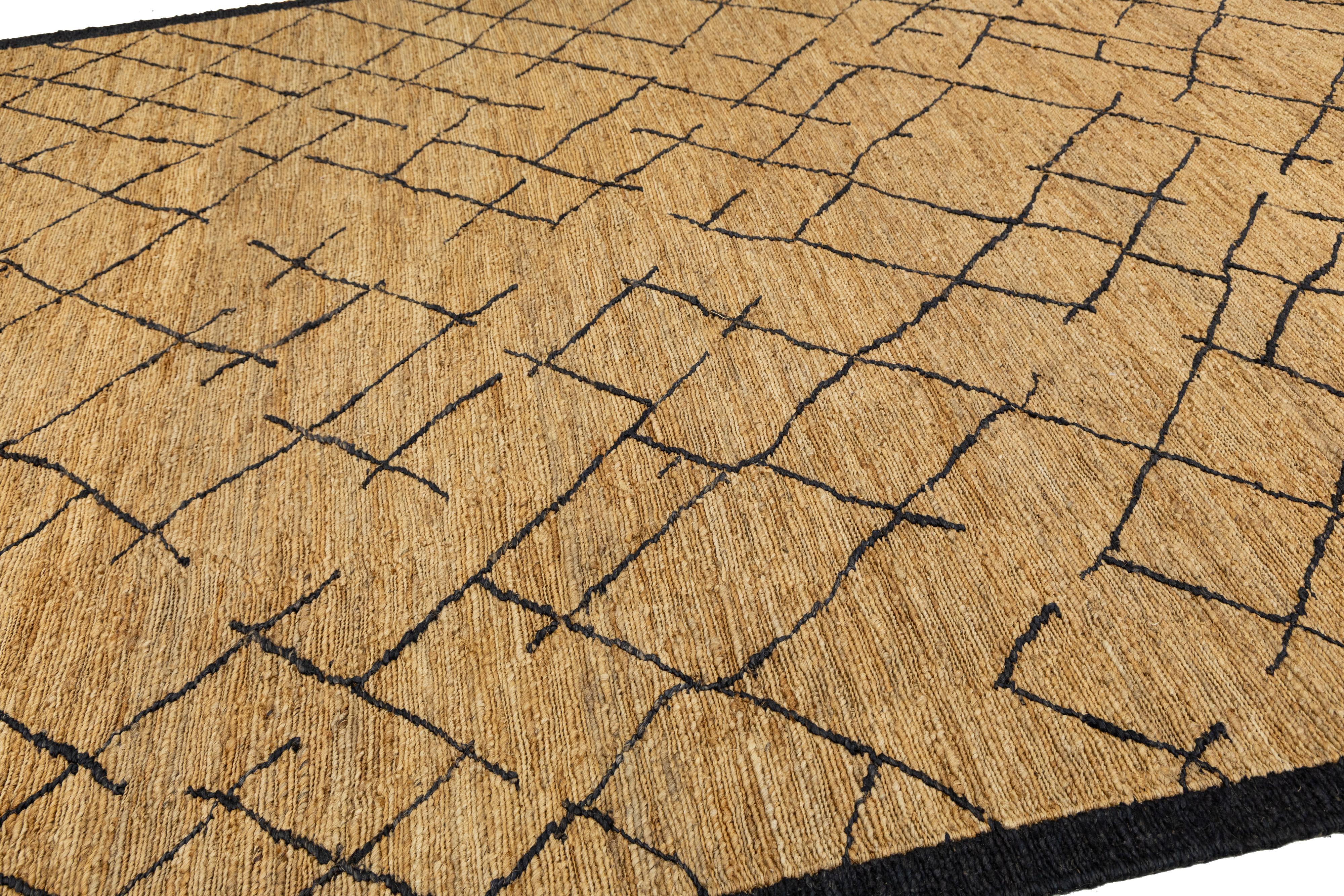 10 x 15 Contemporary Soumak Handmade Geometric Jute Rug In Tan Color For Sale 5