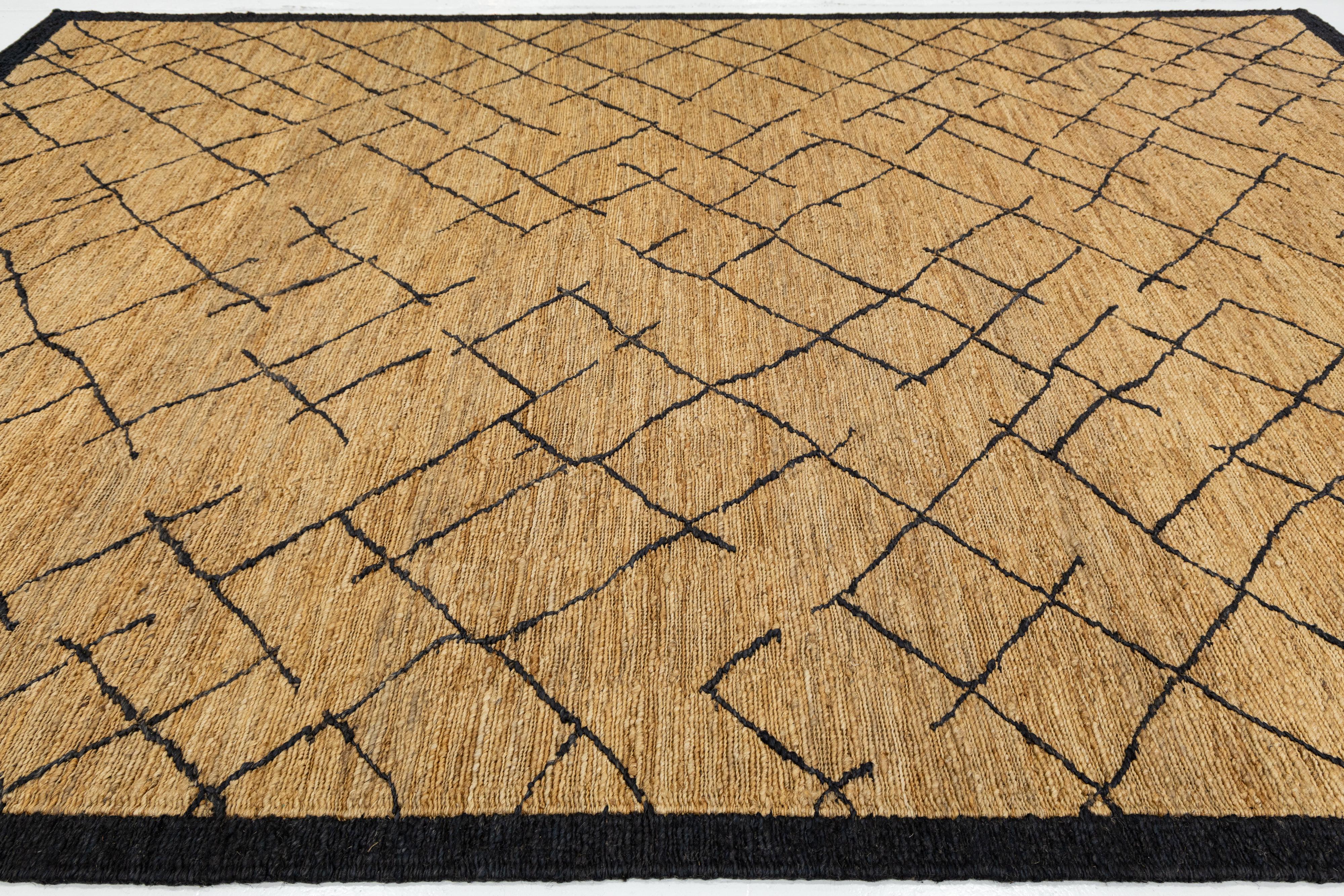 Hand-Knotted 10 x 15 Contemporary Soumak Handmade Geometric Jute Rug In Tan Color For Sale