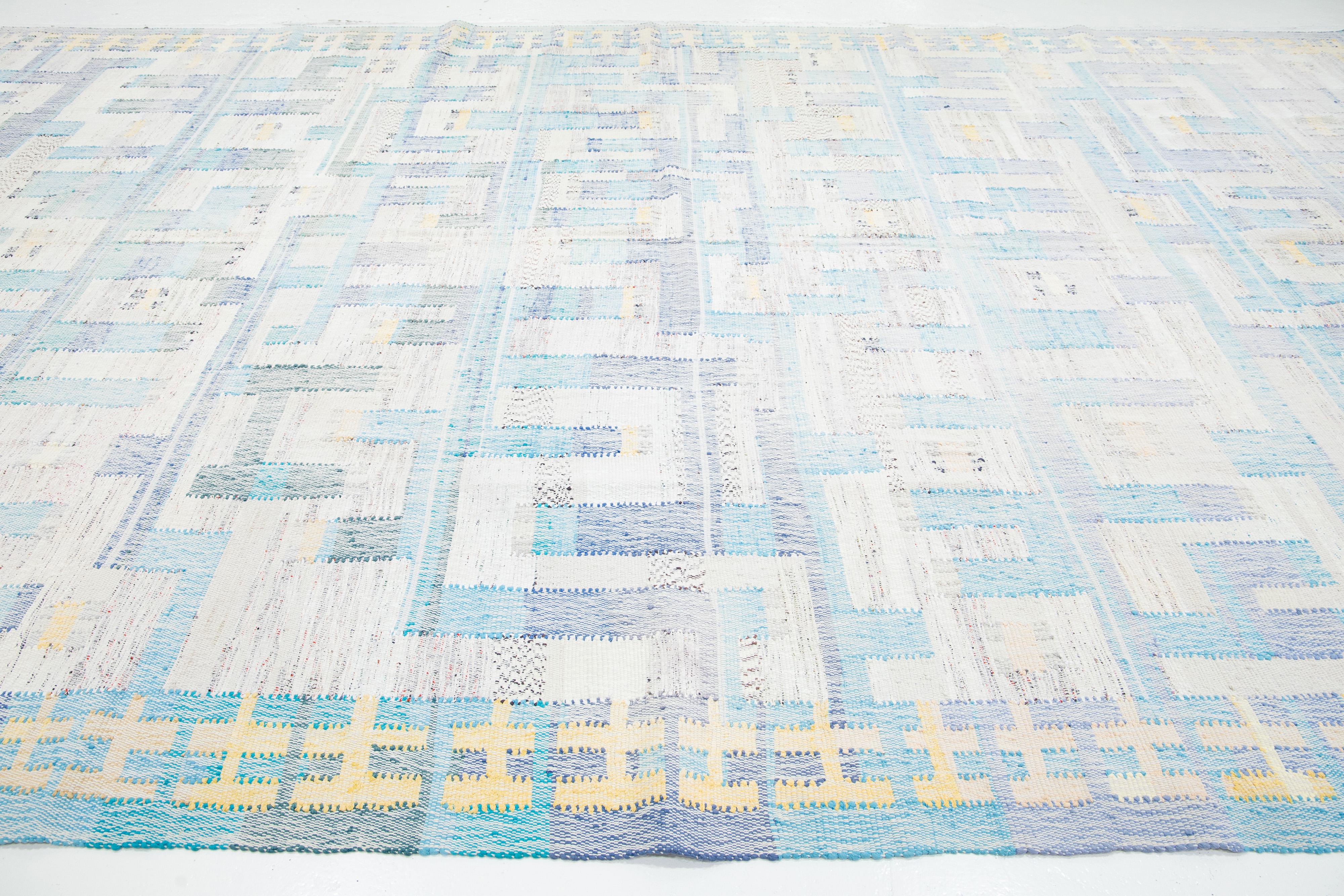 10 x 16 Contemporary kilim Wool rug In Beige And Blue With Abstract Design For Sale 3