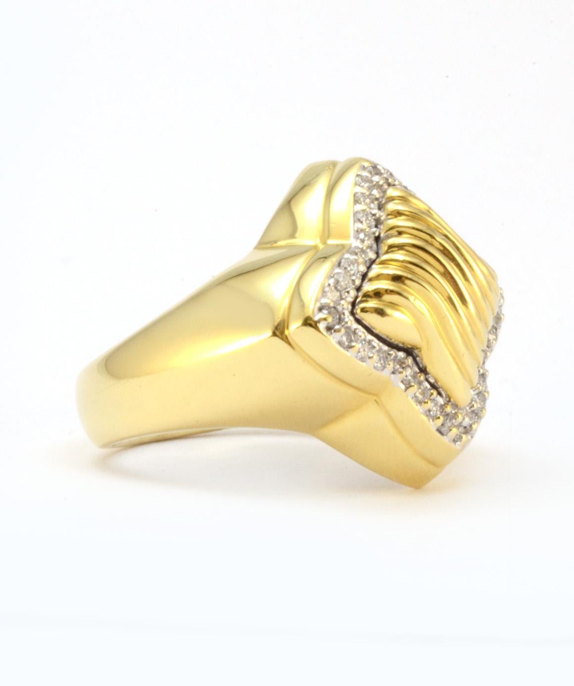 Women's or Men's 100% Authentic David Yurman 18 Karat Yellow Gold Natural Diamond Ring