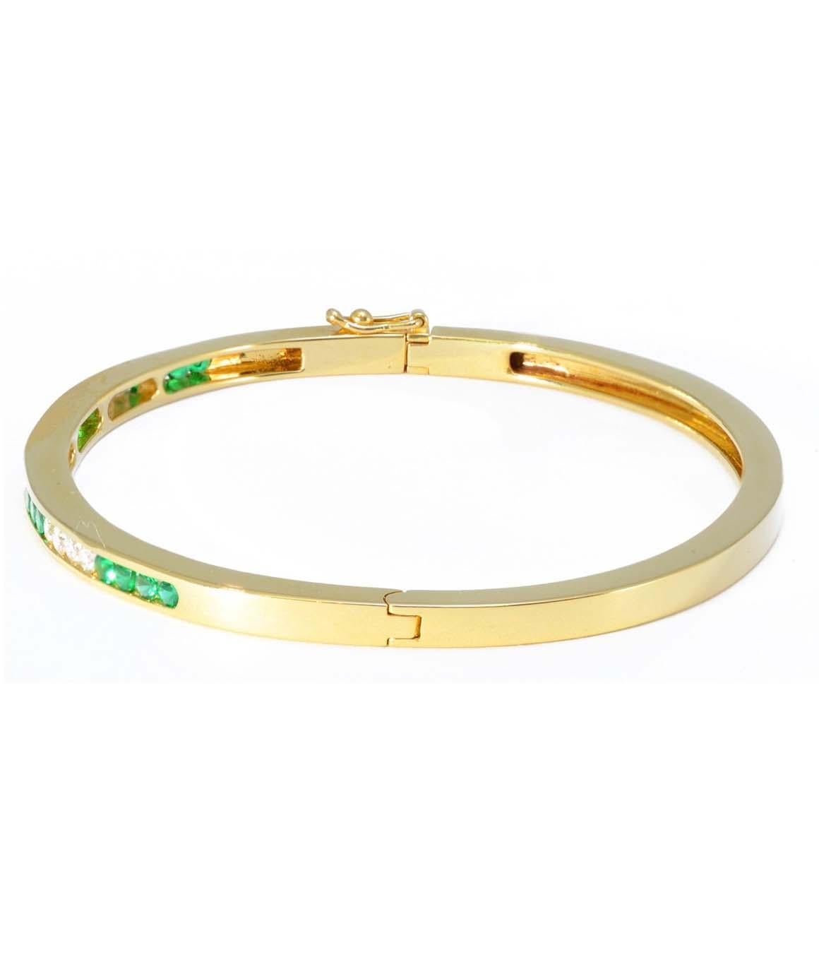 100% Authentic Tiffany & Co. Solid 18 Karat Gold Emerald and Diamond Bangle In Excellent Condition In Manchester, NH