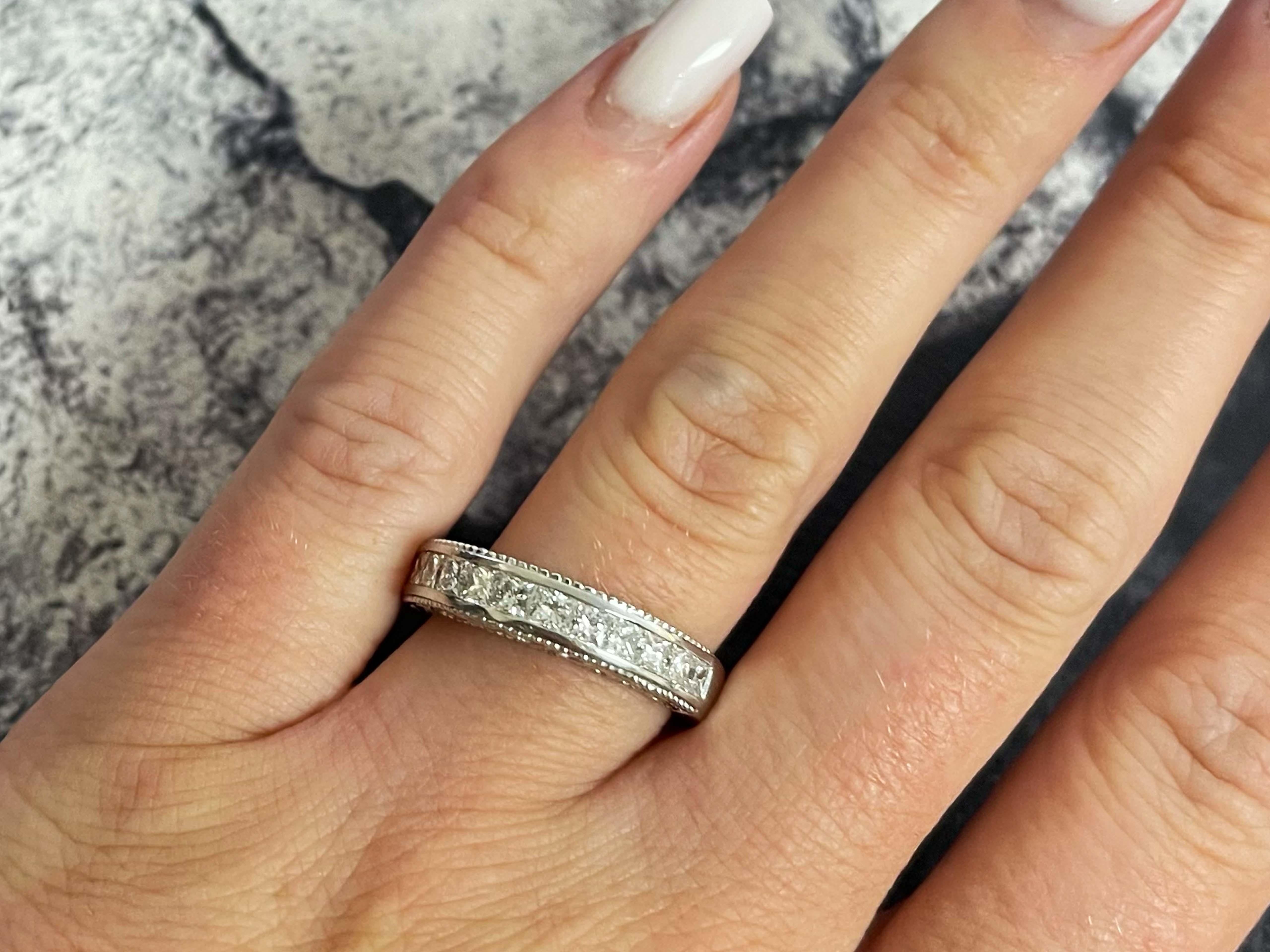 Item Specifications:

Metal: Platinum 900
Diamond Count: 12 princess cut

Total Diamond Carat Weight: ~1.00 carats 

Diamond Color: G-H

Diamond Clarity: VS-SI

Ring Size: 9.25

Total Weight: 8.6 Grams

Condition: NEW