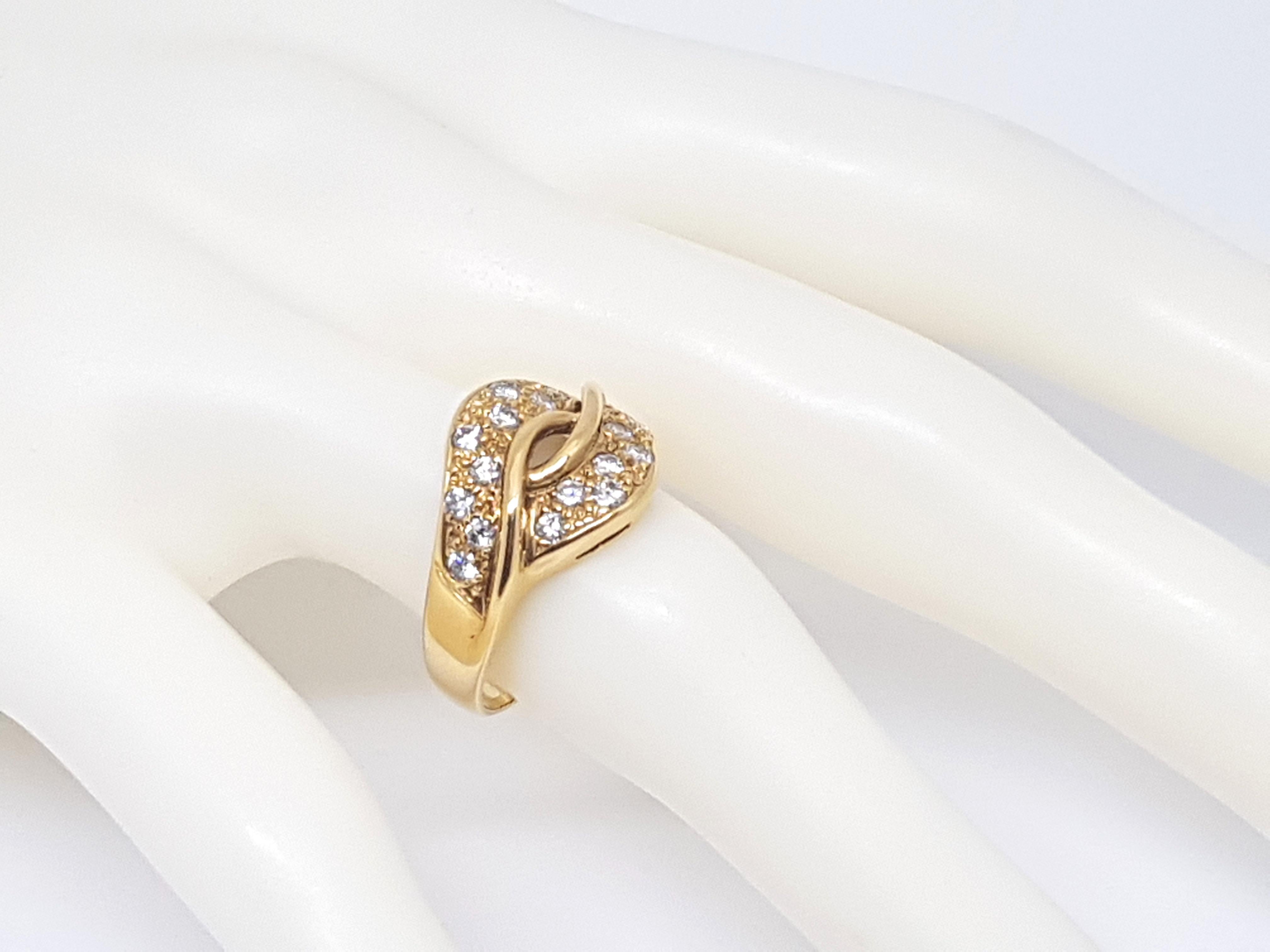 1.00 Carat 18 Karat Yellow Gold Diamond Ring For Sale 2