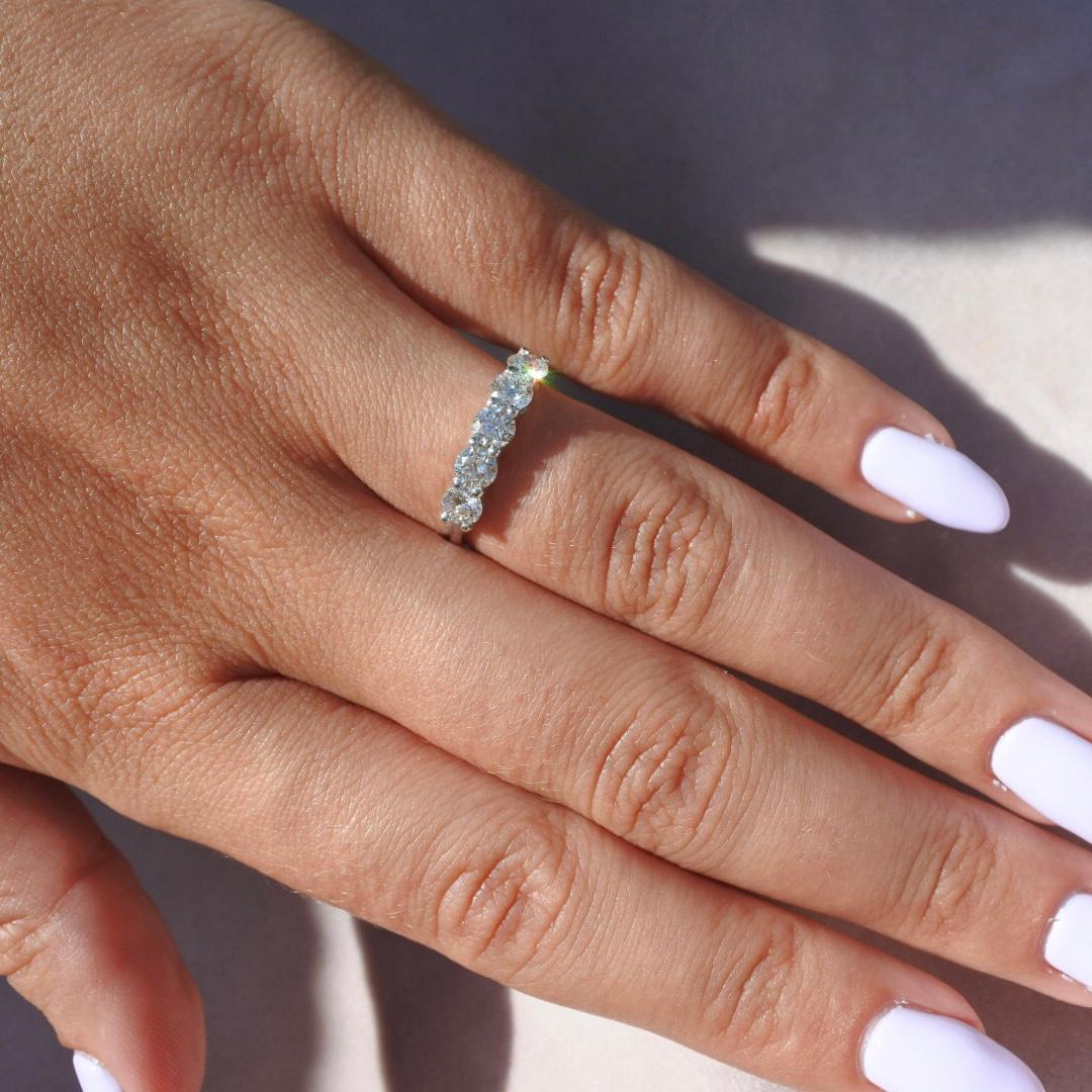 For Sale:  1.00 Carat 5 Stone Diamond Wedding Ring in 14k White Gold, Shlomit Rogel 8