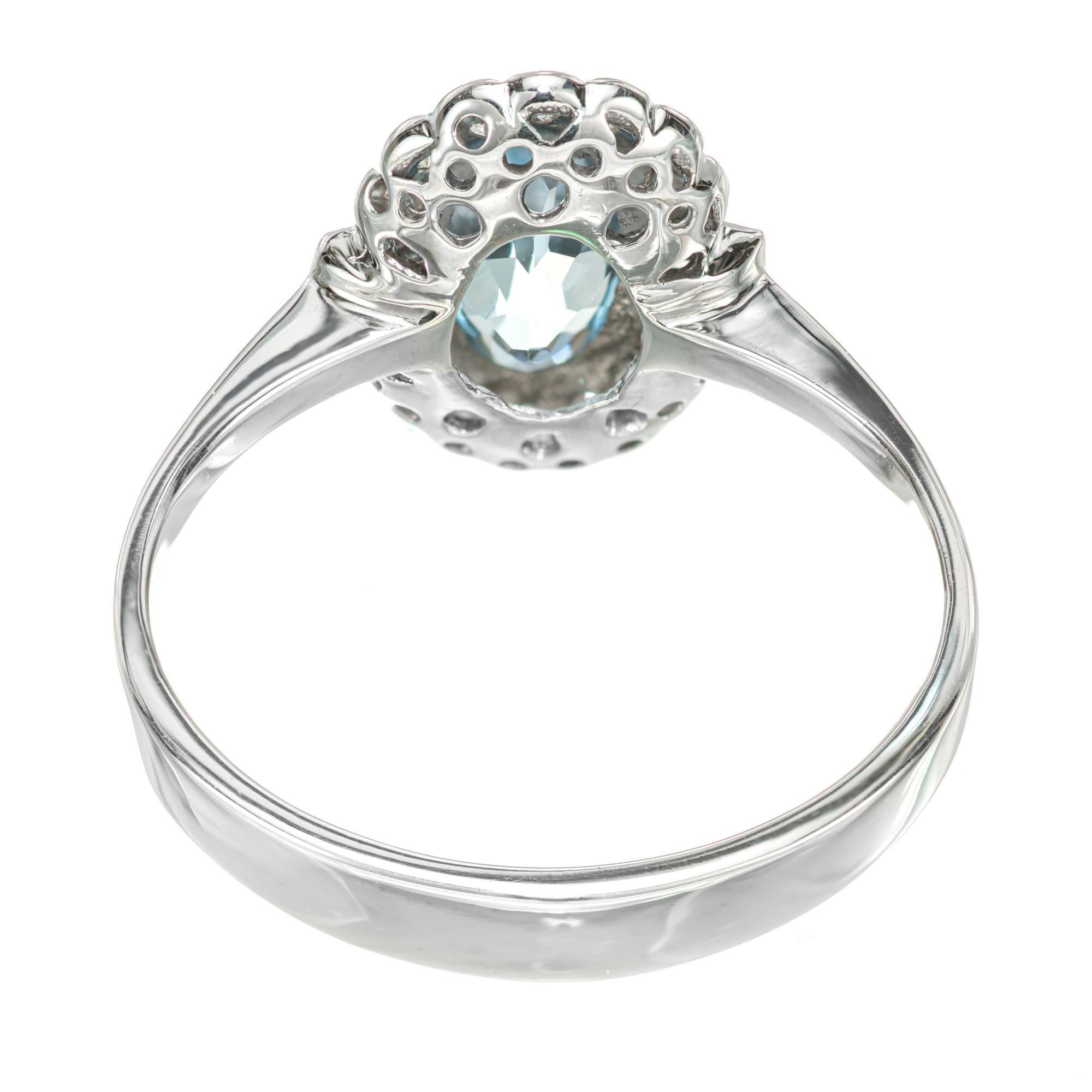 1.00 Carat Aquamarine Diamond Halo White Gold Ring In Good Condition For Sale In Stamford, CT