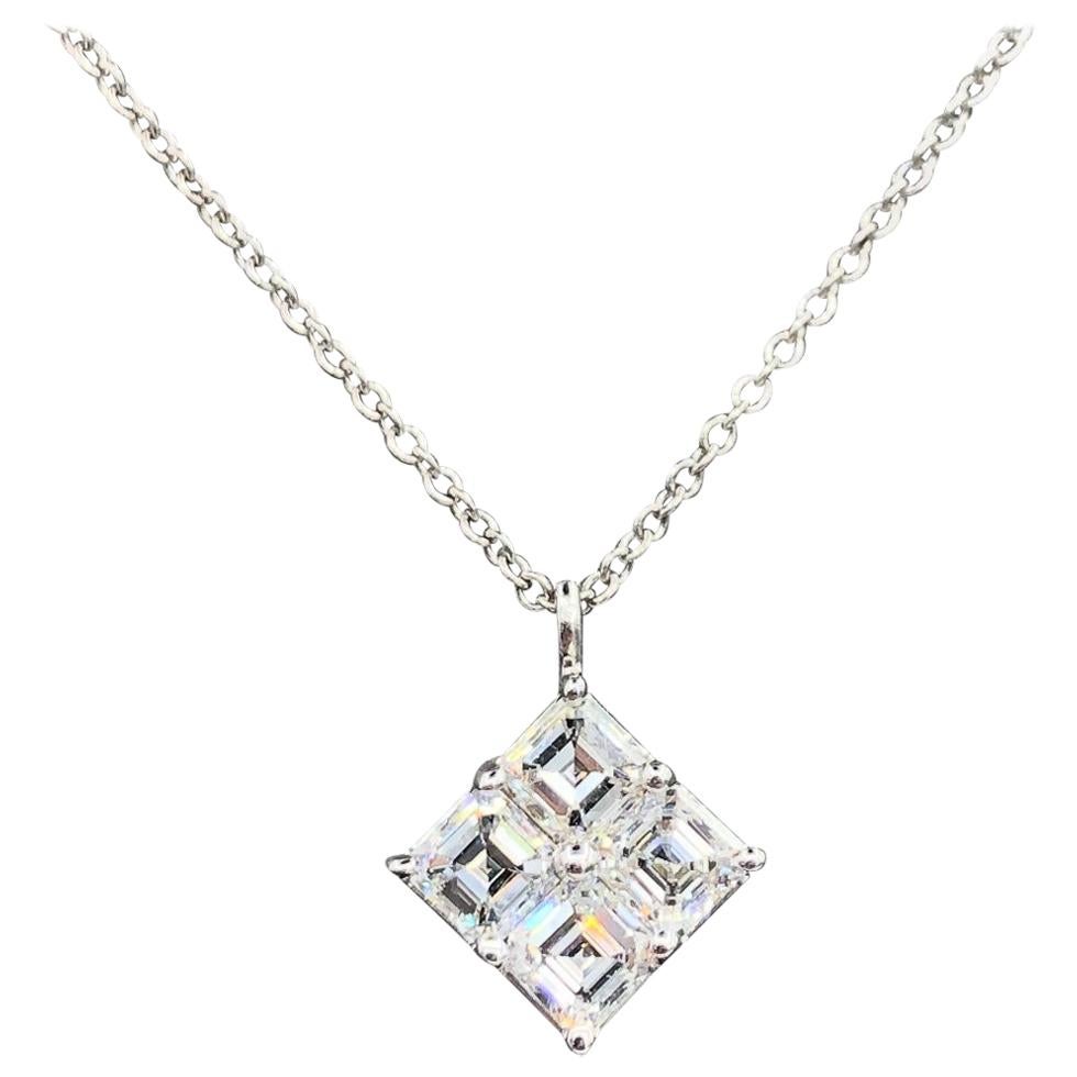 1.00 Carat Conflict Free Asscher Cut Diamond Pendant in 18 Karat For Sale
