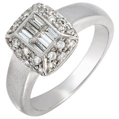 1.00 Carat Baguette and Round Diamonds 18 Karat White Gold Engagement Ring