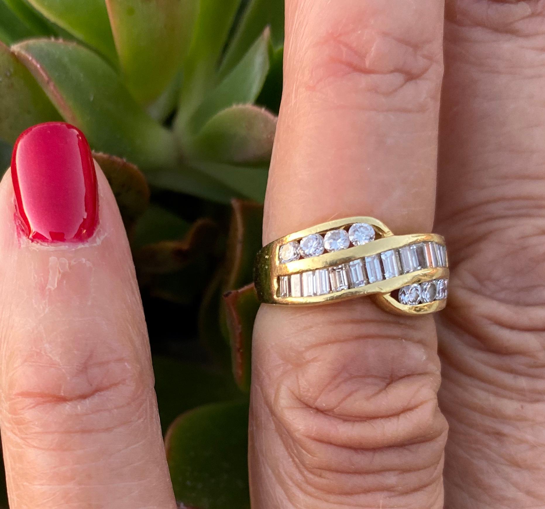 Women's or Men's 1.00 Carat Baguette Diamond Band Ring 18 Karat Yellow Gold