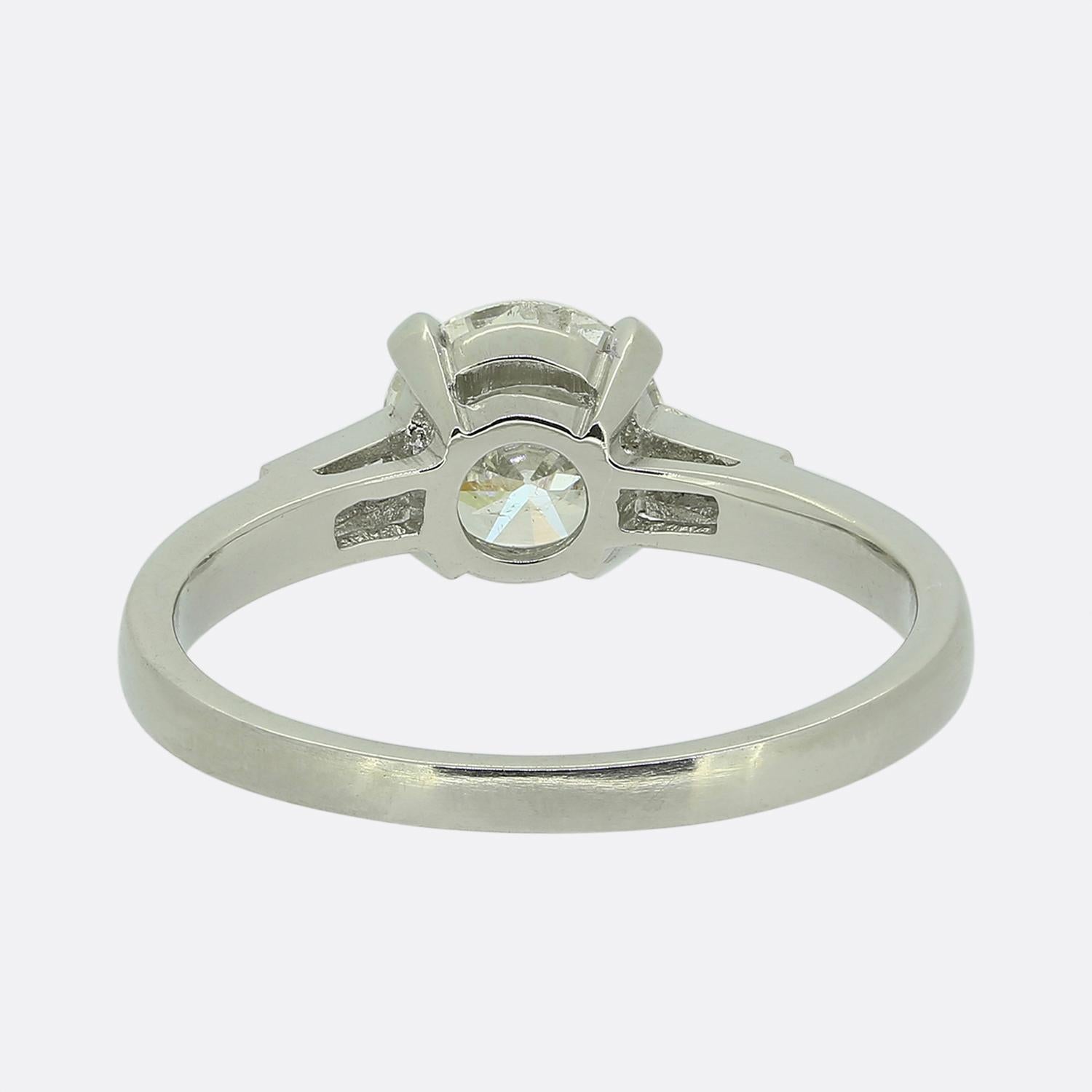 1.00 Carat Brilliant Cut Diamond Solitaire Engagement Ring In Good Condition For Sale In London, GB