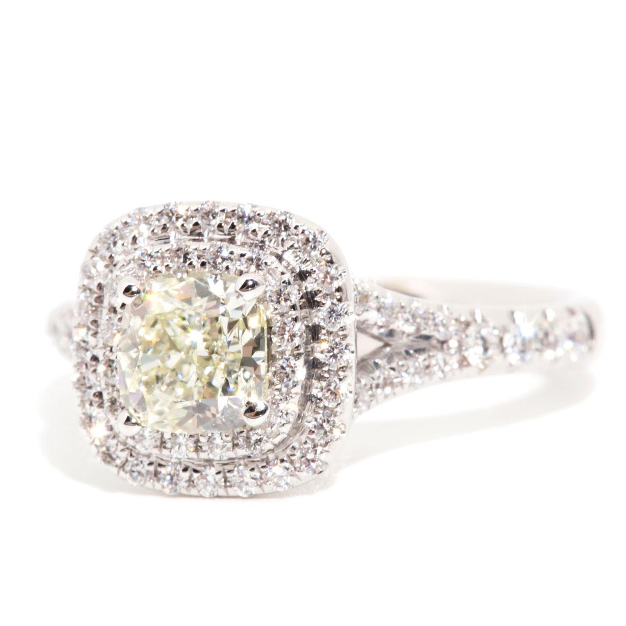 1,00 Karat zertifizierter Diamant im Kissenschliff 18 Karat Weißgold Halo Verlobungsring 7