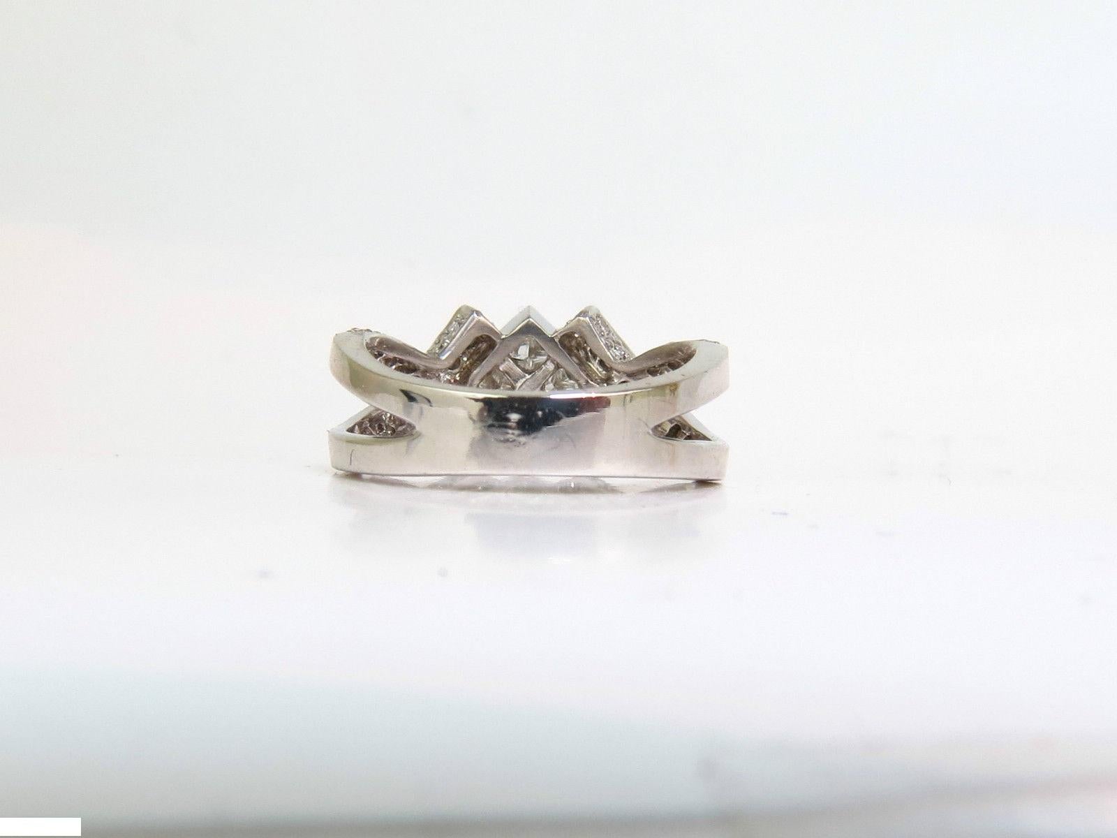 1,00 Karat Classic Princesse Cluster und Rundungen Crossover Ring Split Shank für Damen oder Herren im Angebot