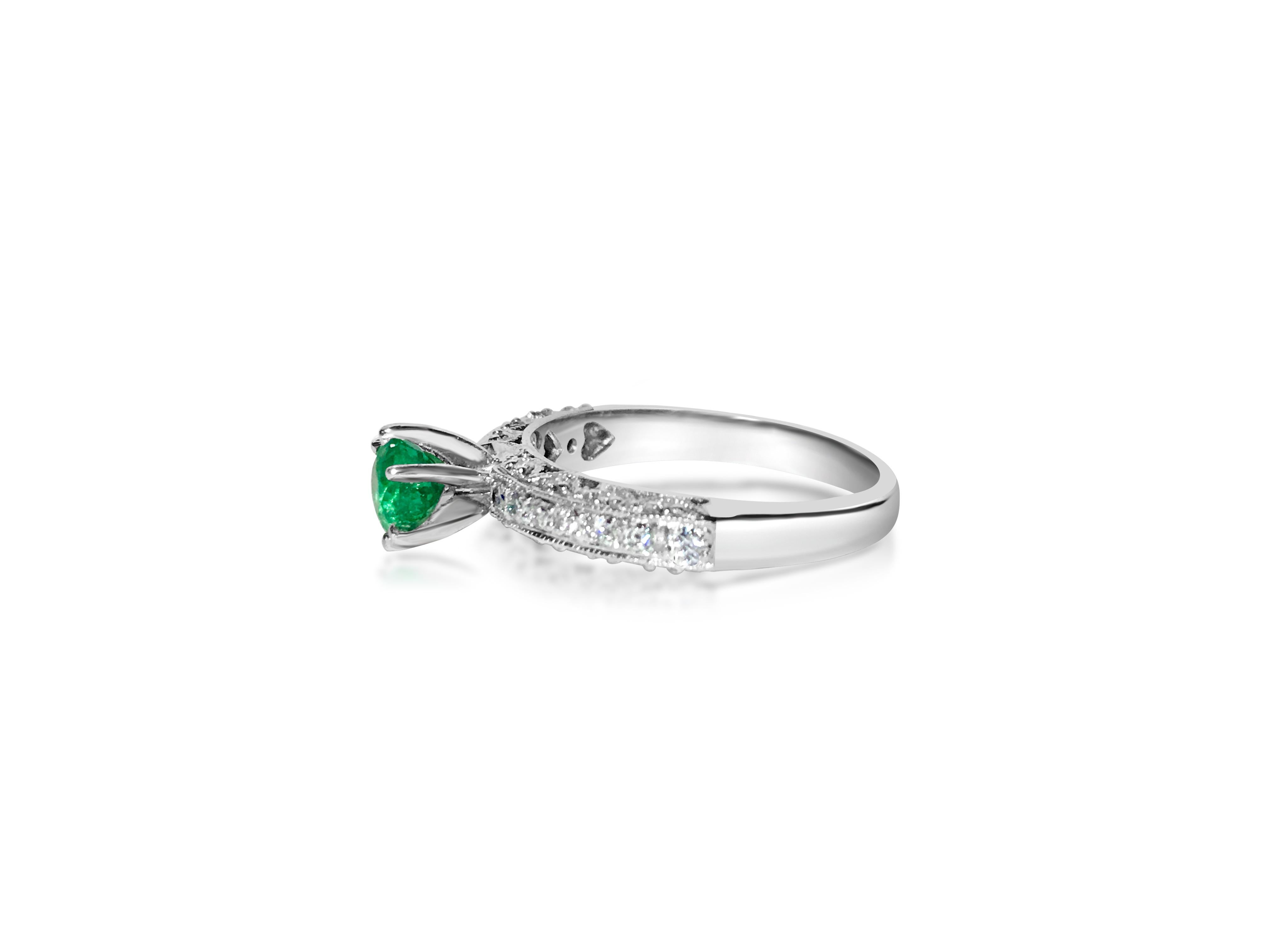 1.00 Carat Colombian Emerald Diamond Engagement Ring For Sale 1