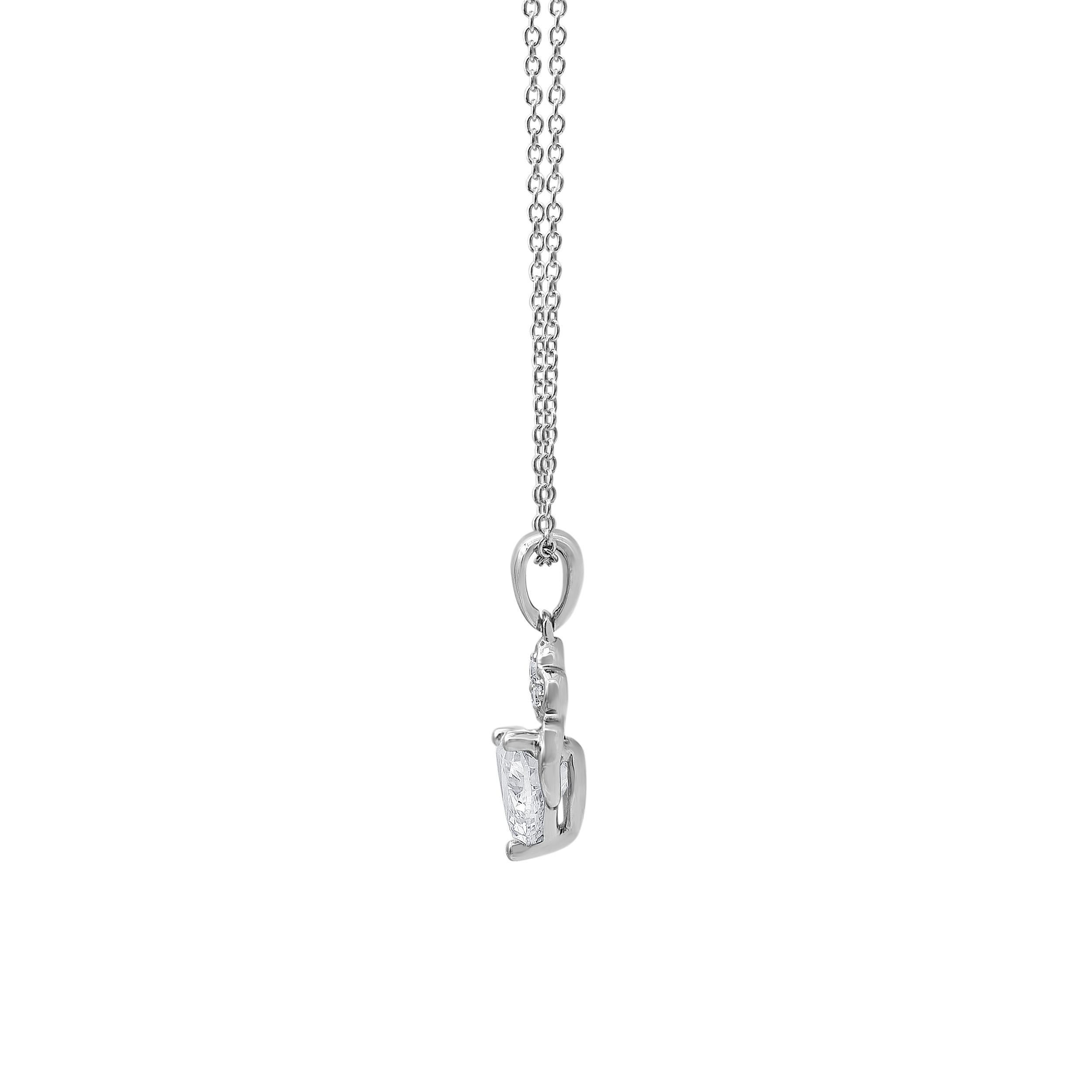 Romantic 1.00 Carat Diamond, 18K White Gold Prong Set Heart Pendant Necklace For Sale
