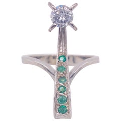 1.00 Carat Diamond and Emerald 14 Karat White Gold Freeform Ring, White Diamond