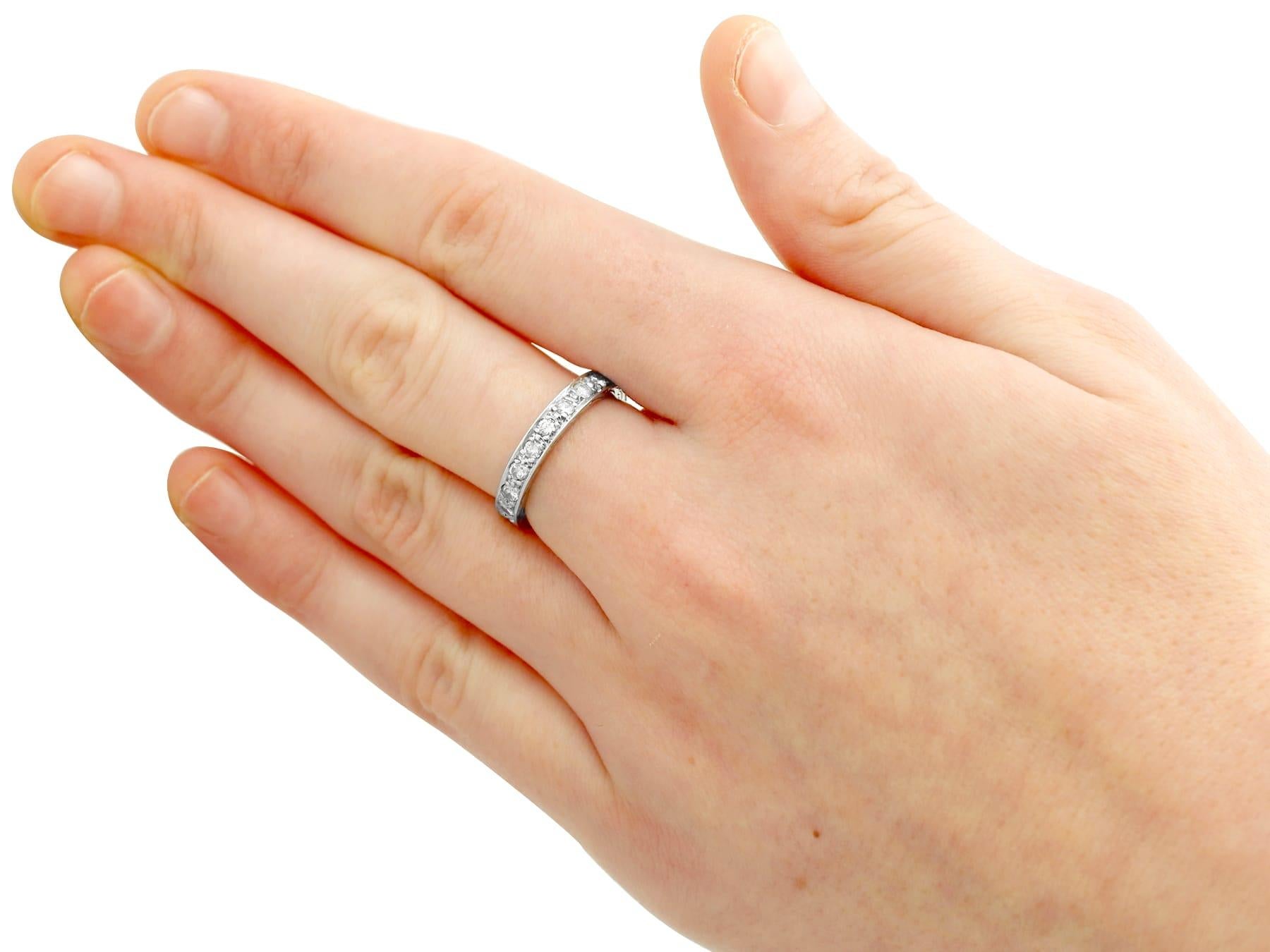 Women's or Men's 1.00 Carat Diamond and White Gold Full Eternity Ring For Sale