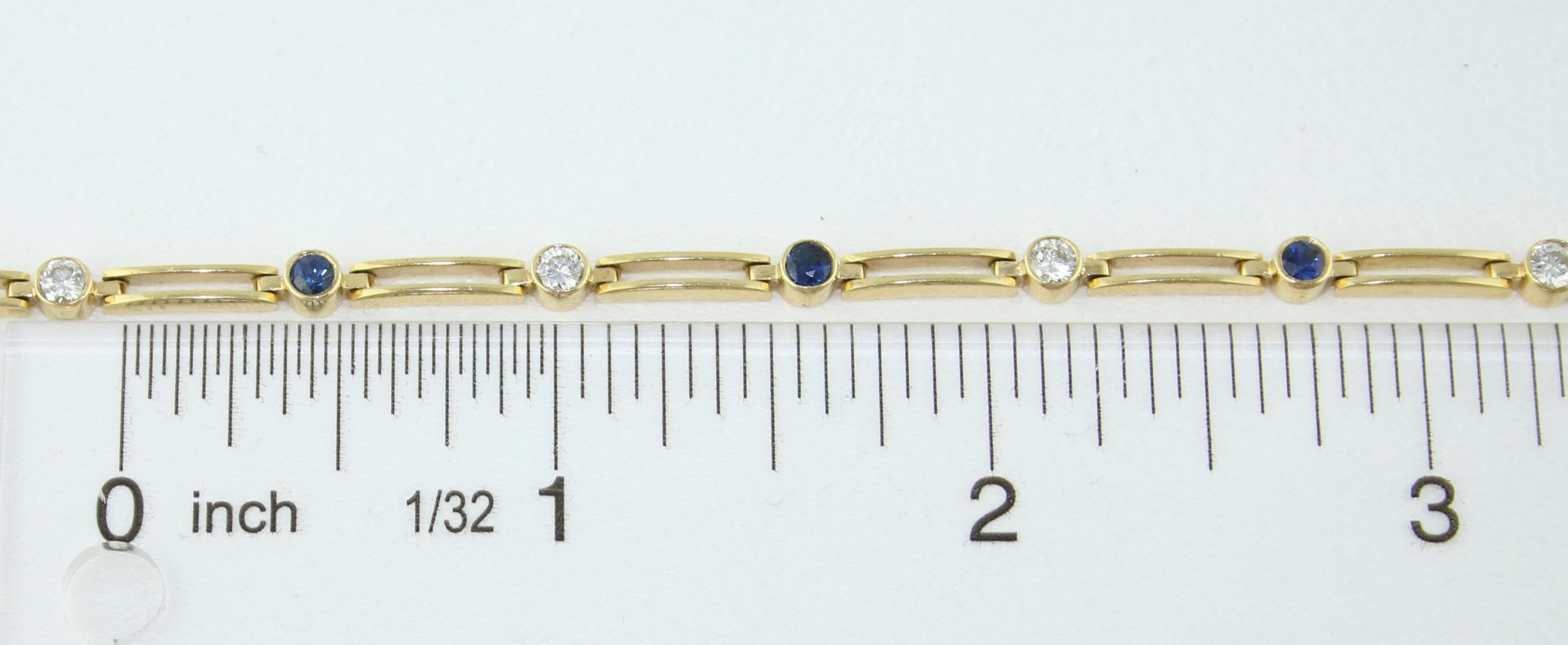 Round Cut 1.00 Carat Diamond and Blue Sapphire Gold Bracelet