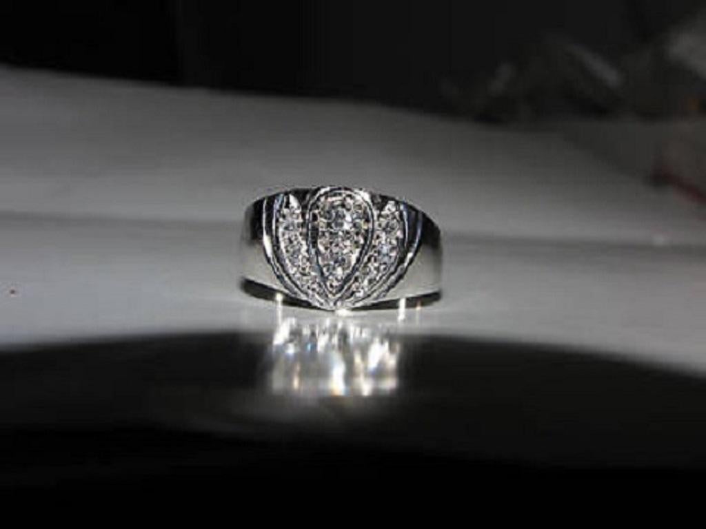 Women's or Men's 1.00 Carat Diamond Cluster Ring 14 Karat H-Vs2 French Pave A++