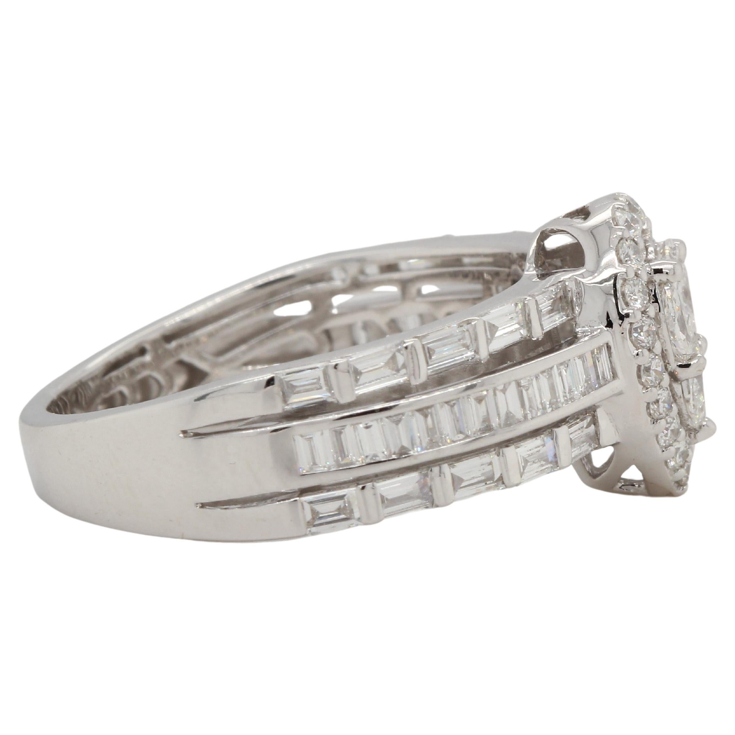 Women's or Men's 1.00 Carat Diamond Illusion Wedding Ring in 18 Karat Gold For Sale